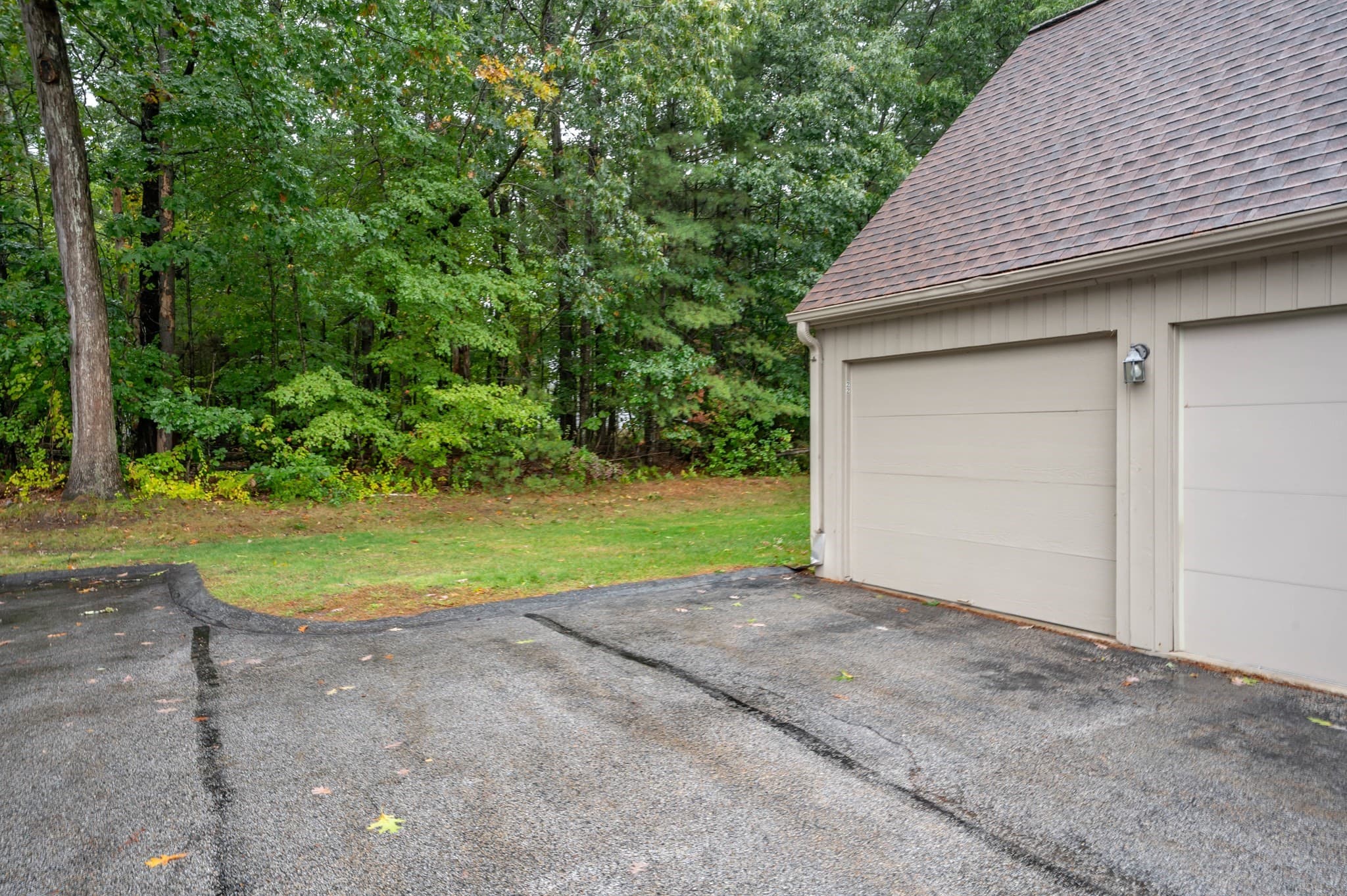 Condominium at 22 Suffolk Ct # 22, Bedford NH 03110, Bedford, photo 23 of 23