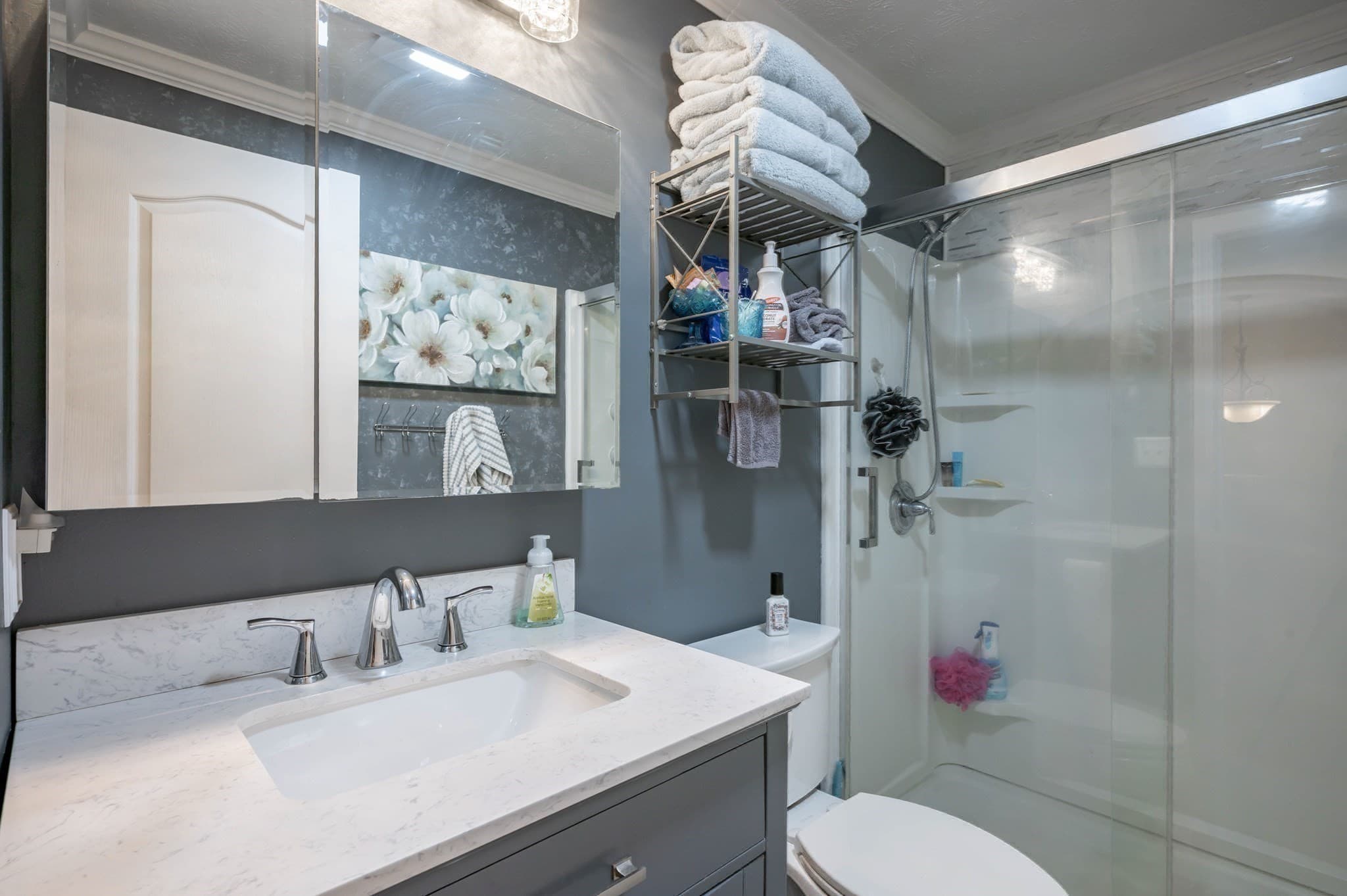 Condominium at 22 Suffolk Ct # 22, Bedford NH 03110, Bedford, photo 19 of 23