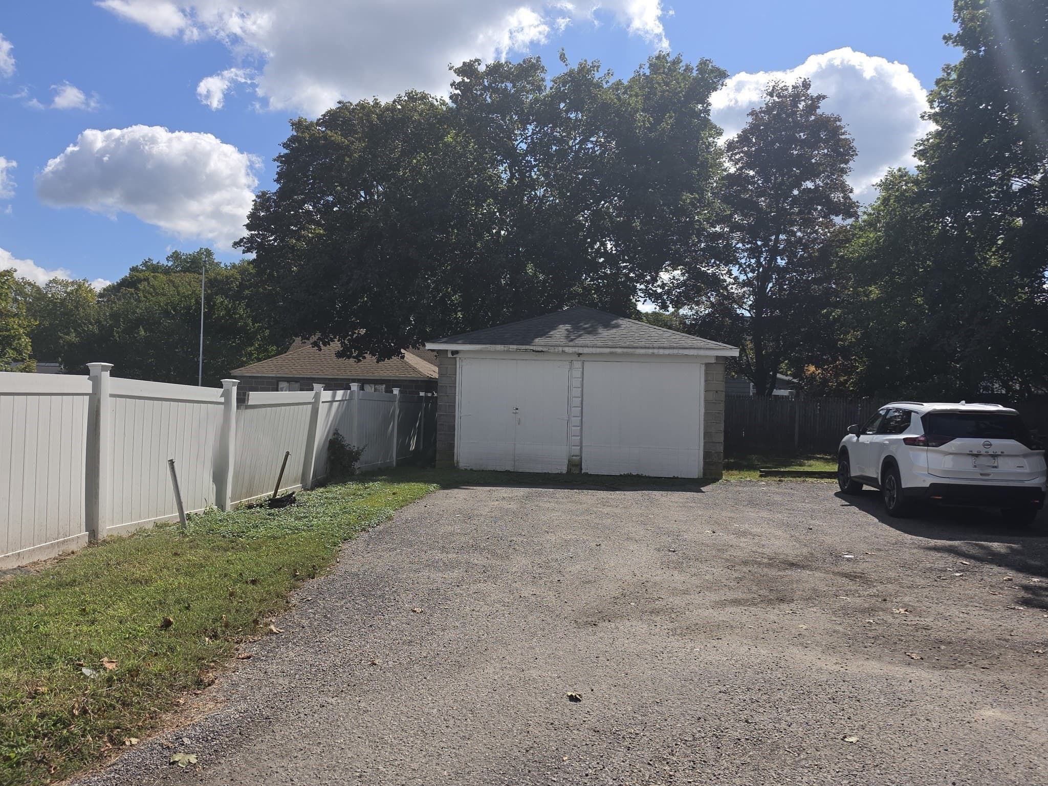 4 Family at 186 County St, Attleboro MA 02703, Attleboro, photo 26 of 27
