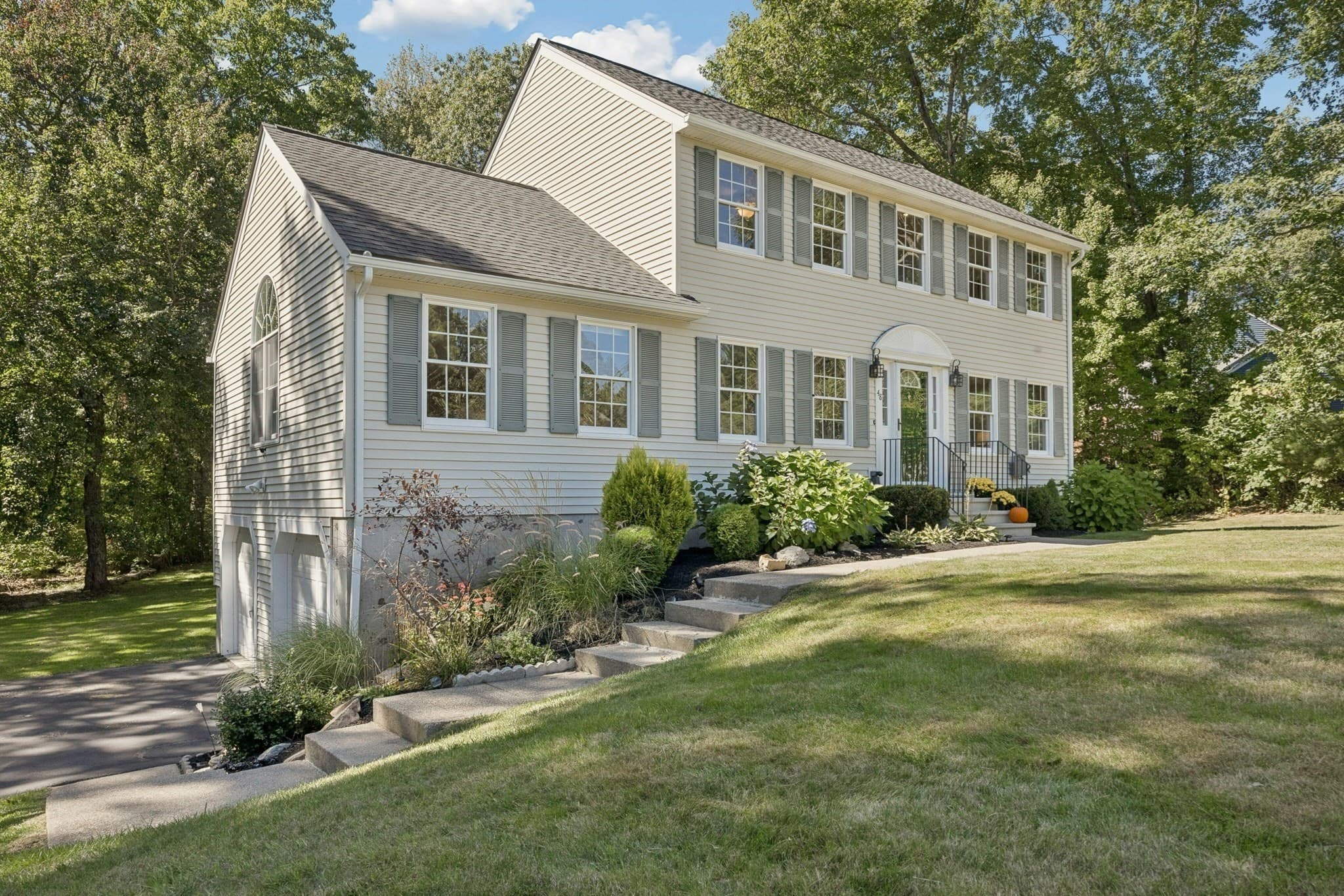 Single Family Residence at 48 June St, Northbridge MA 01534, Northbridge, photo 2 of 42