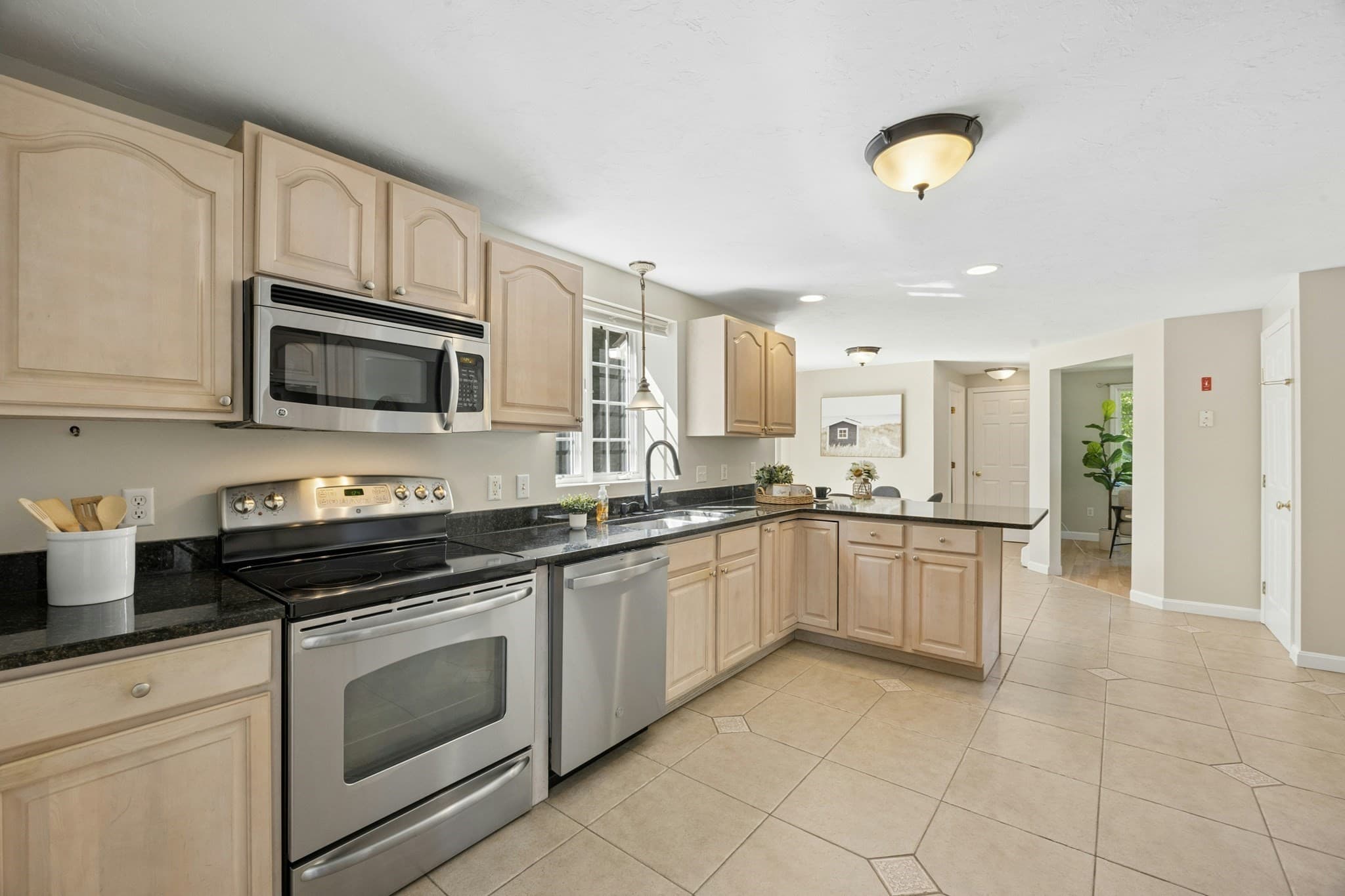 Single Family Residence at 48 June St, Northbridge MA 01534, Northbridge, photo 12 of 42
