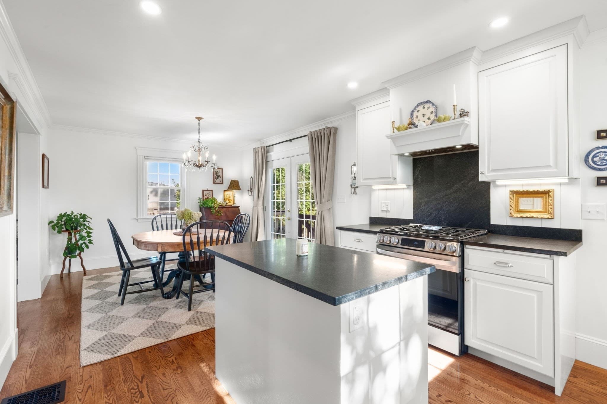 Single Family Residence at 37 Arborway Dr, Braintree MA 02184, Braintree, photo 11 of 39