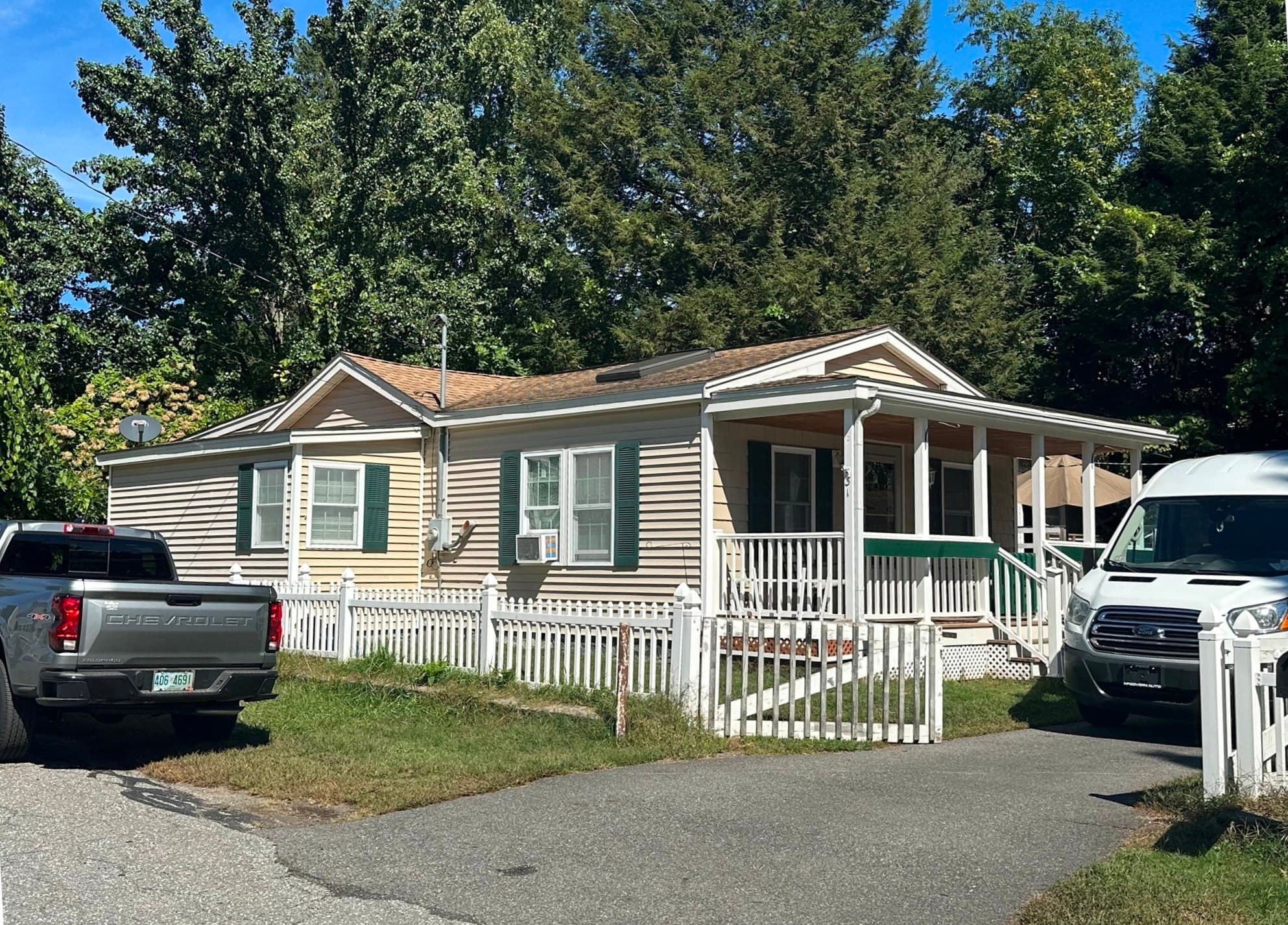31 Tilton Street, Lowell MA 01850