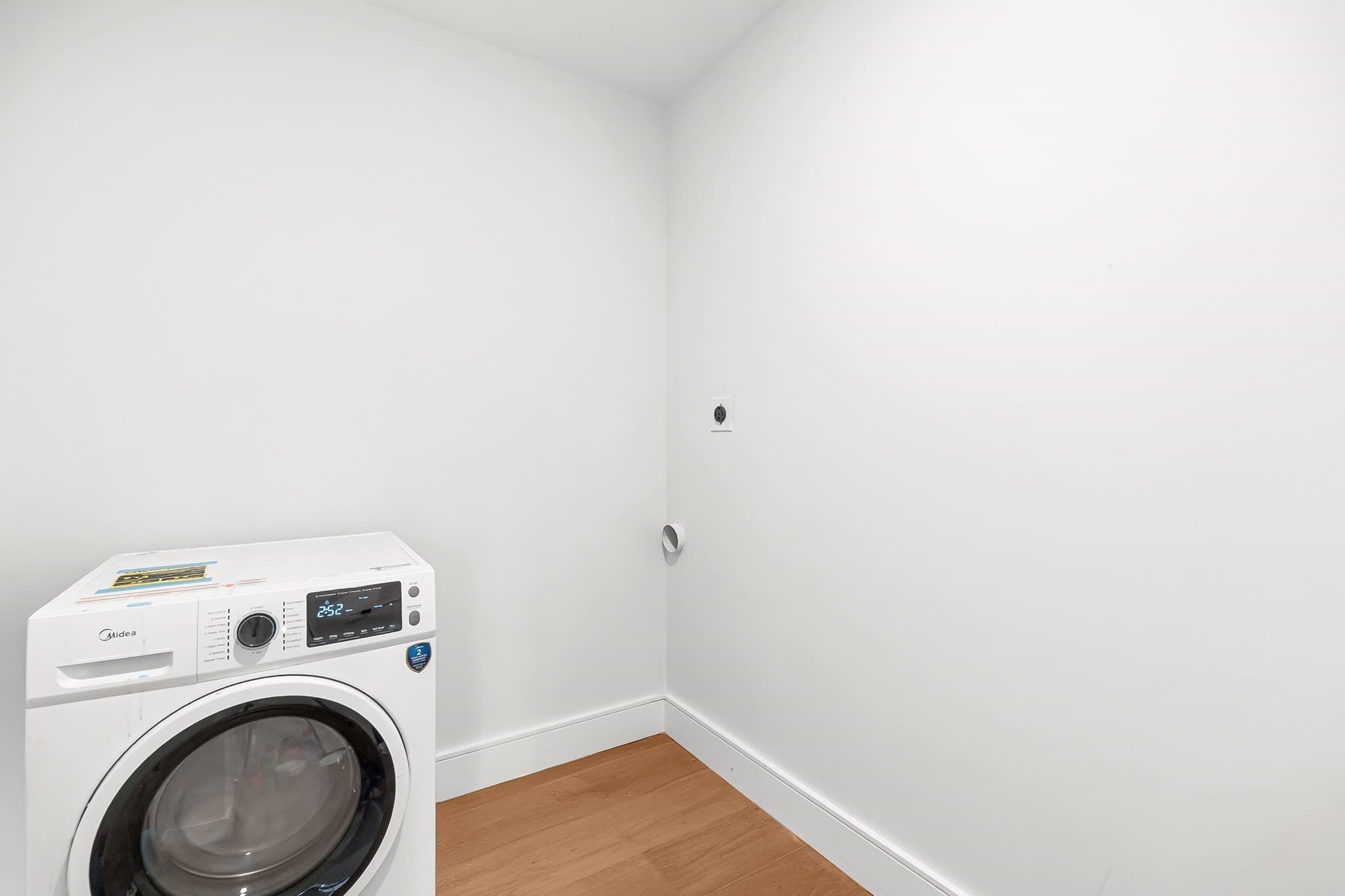 Condominium at 935 Washington St # 8, Newton MA 02460, Newton, photo 20 of 21