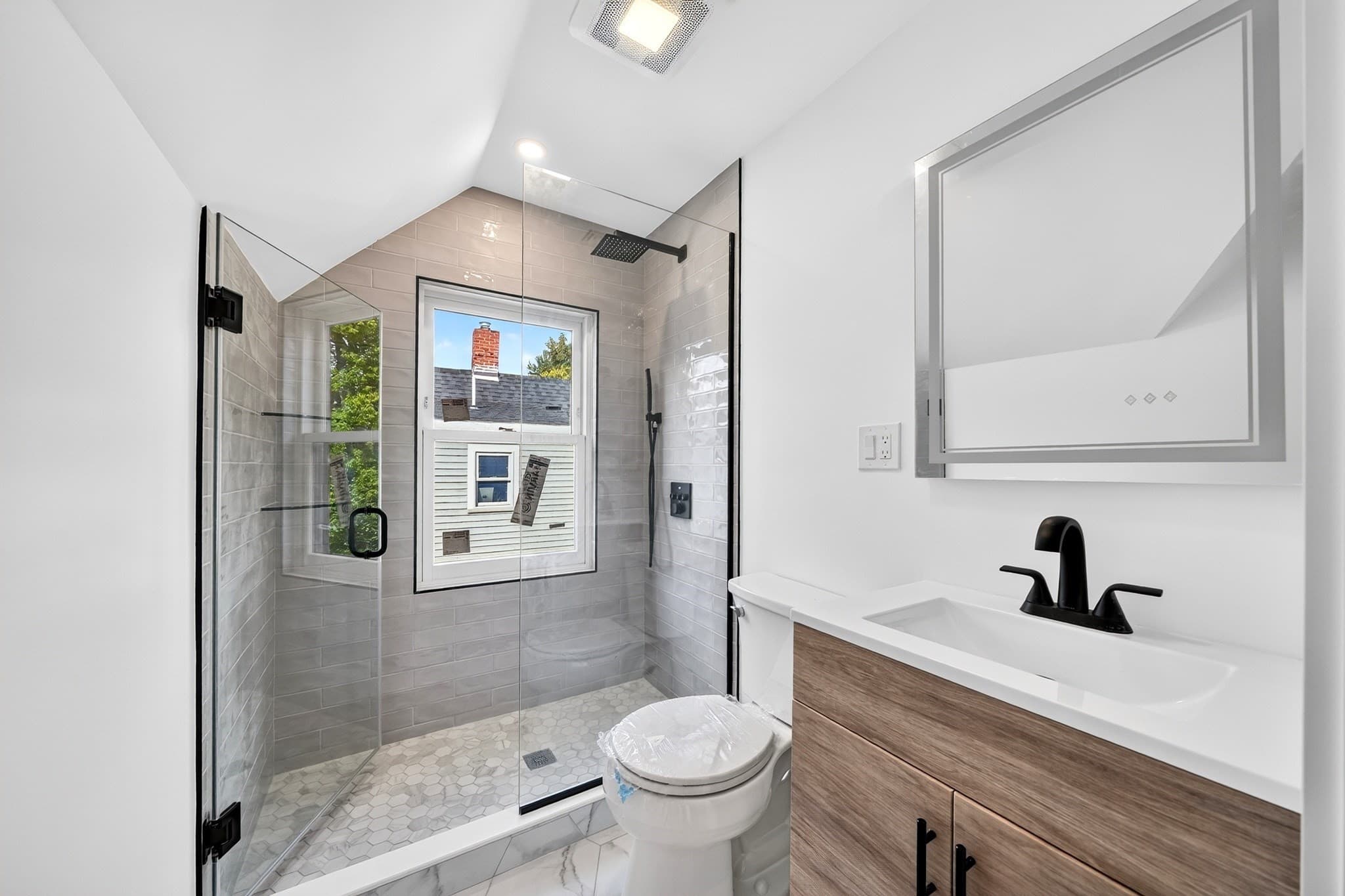 Condominium at 44 Walden St # 44, Cambridge MA 02140, Cambridge, photo 23 of 34