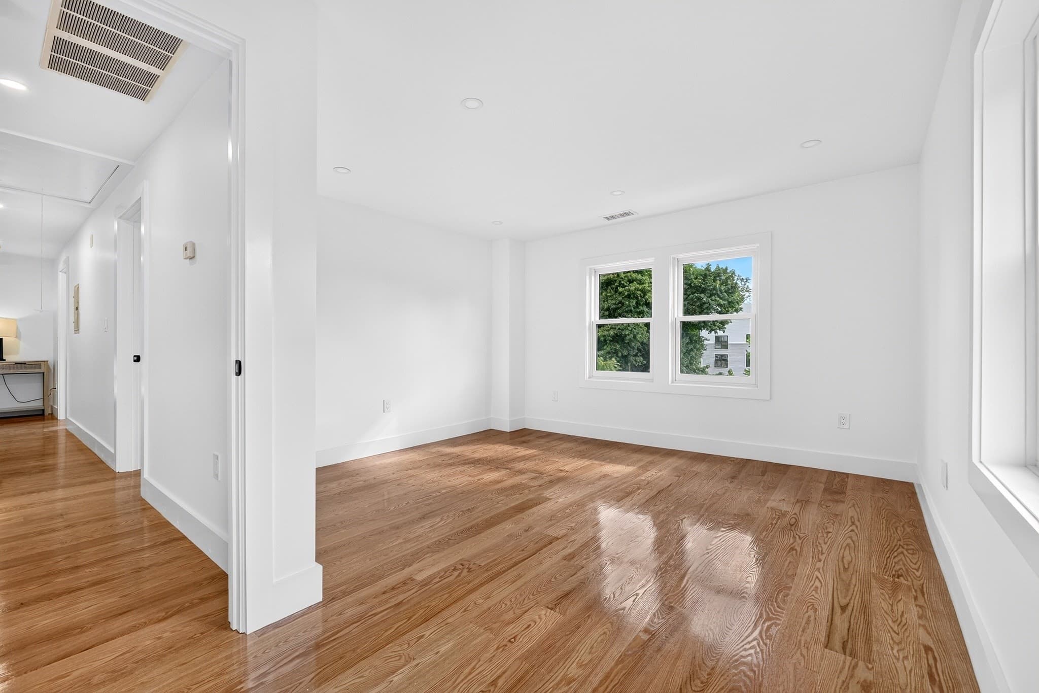 Condominium at 44 Walden St # 44, Cambridge MA 02140, Cambridge, photo 25 of 34