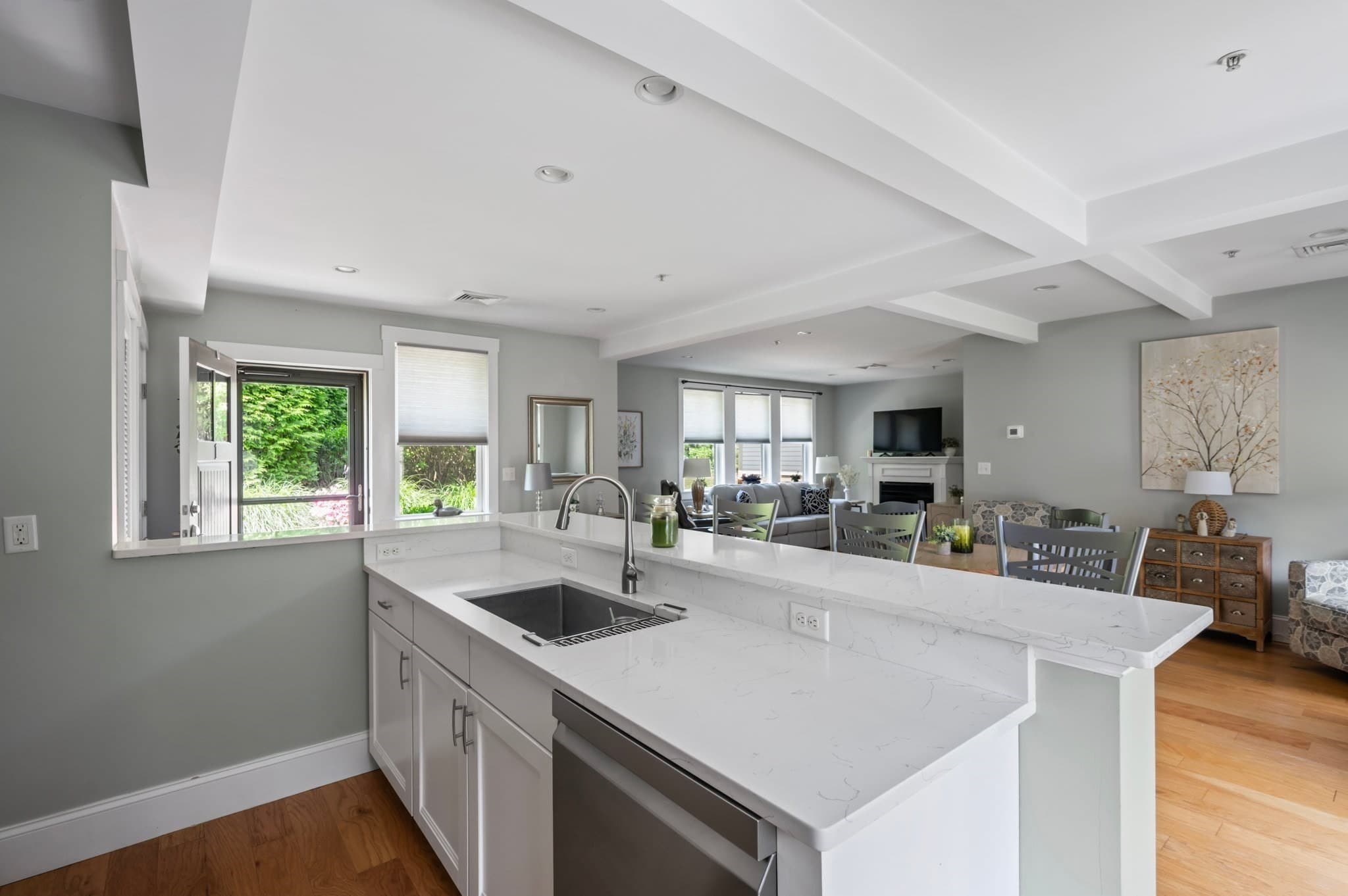 Condominium at 599 Washington St # 1, Pembroke MA 02359, Pembroke, photo 12 of 29