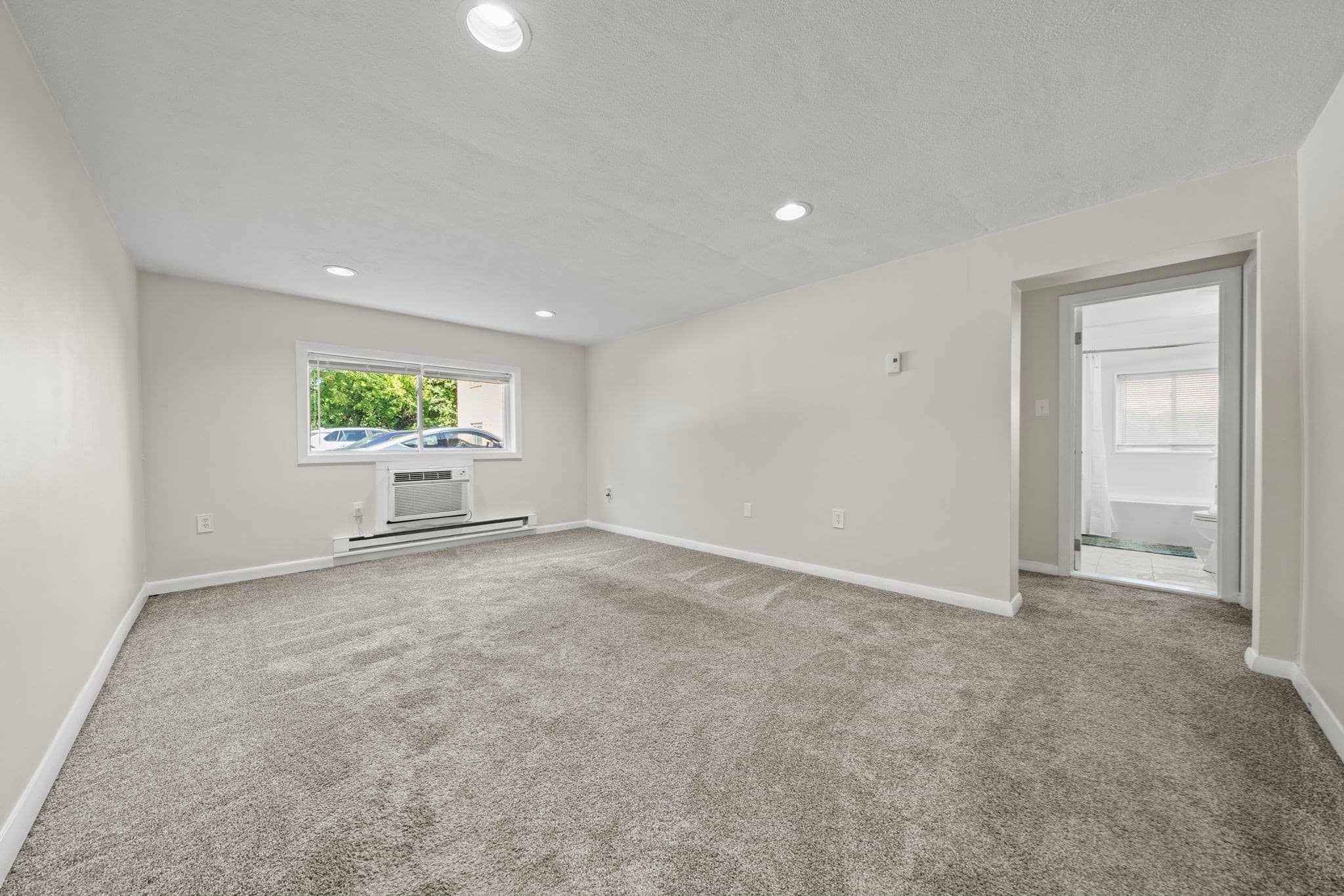 Condominium at 11 Glen Ave # 28, Chelmsford MA 01824, Chelmsford, photo 23 of 41