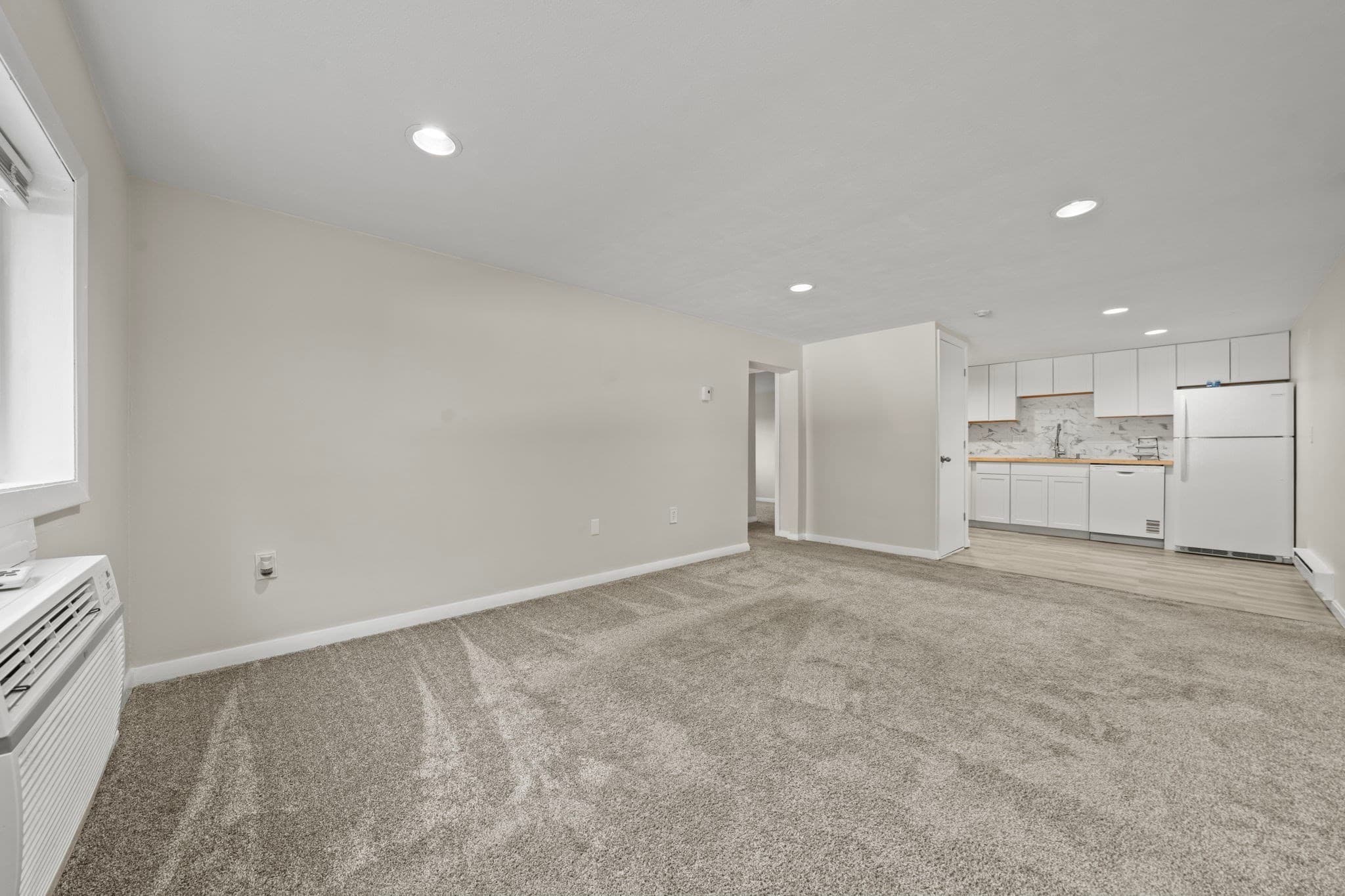 Condominium at 11 Glen Ave # 28, Chelmsford MA 01824, Chelmsford, photo 24 of 41