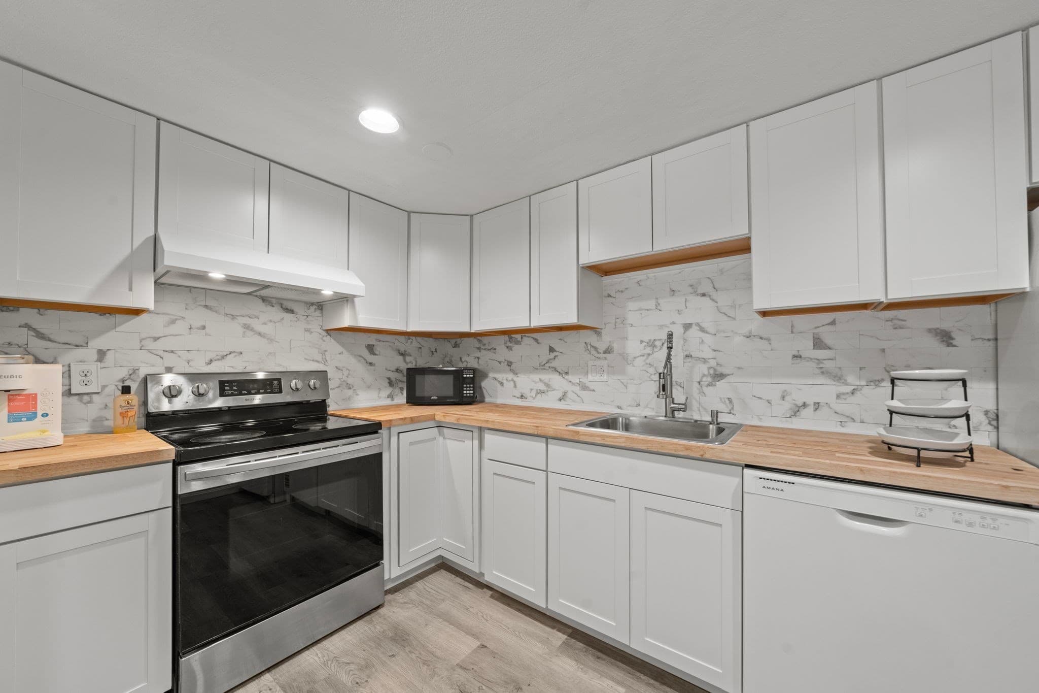 Condominium at 11 Glen Ave # 28, Chelmsford MA 01824, Chelmsford, photo 11 of 41