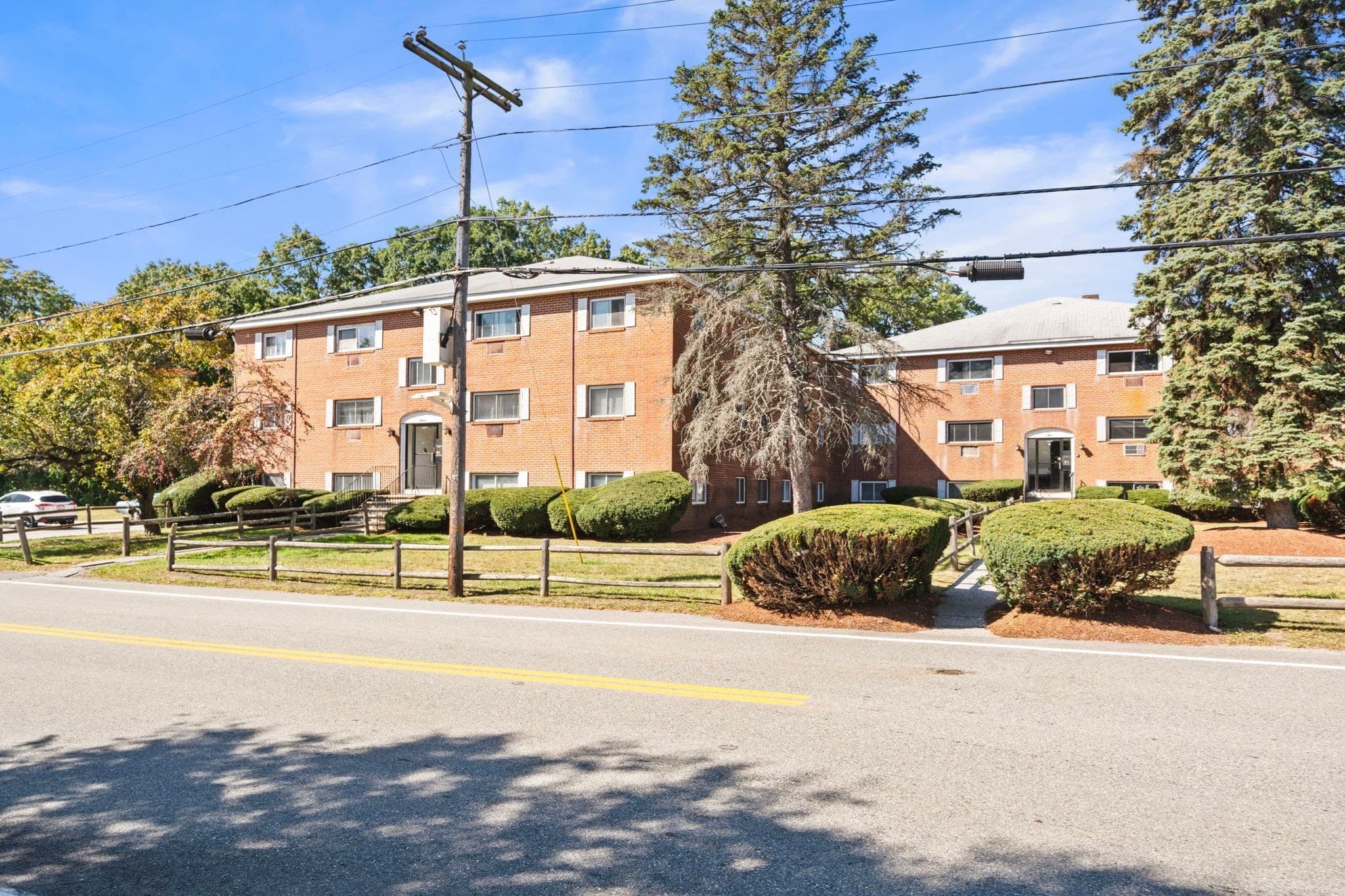 Condominium at 11 Glen Ave # 28, Chelmsford MA 01824, Chelmsford, photo 40 of 41