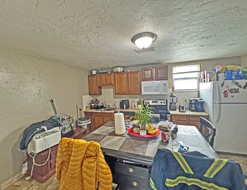 4 Family - 4 Units Up/Down at 122 Foster Street, Peabody MA 01960, Peabody, photo 8 of 14