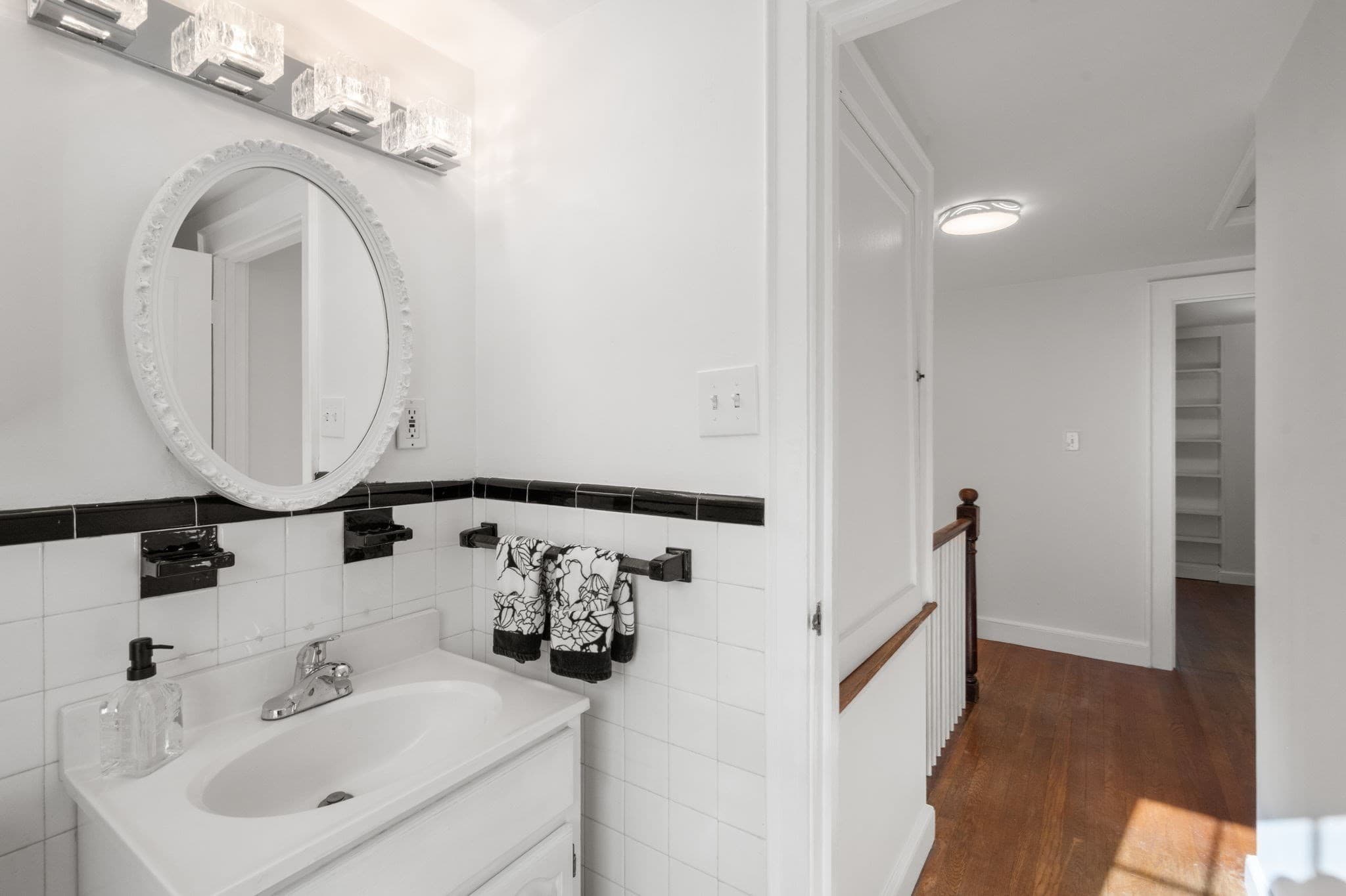 Single Family Residence at 32 Mount Ida Rd, Weymouth MA 02189, Weymouth, photo 34 of 42