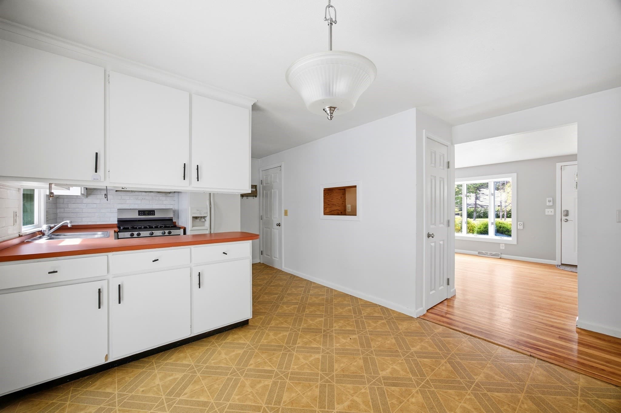 Single Family Residence at 15 Edison Dr, South Hadley MA 01075, South Hadley, photo 14 of 42