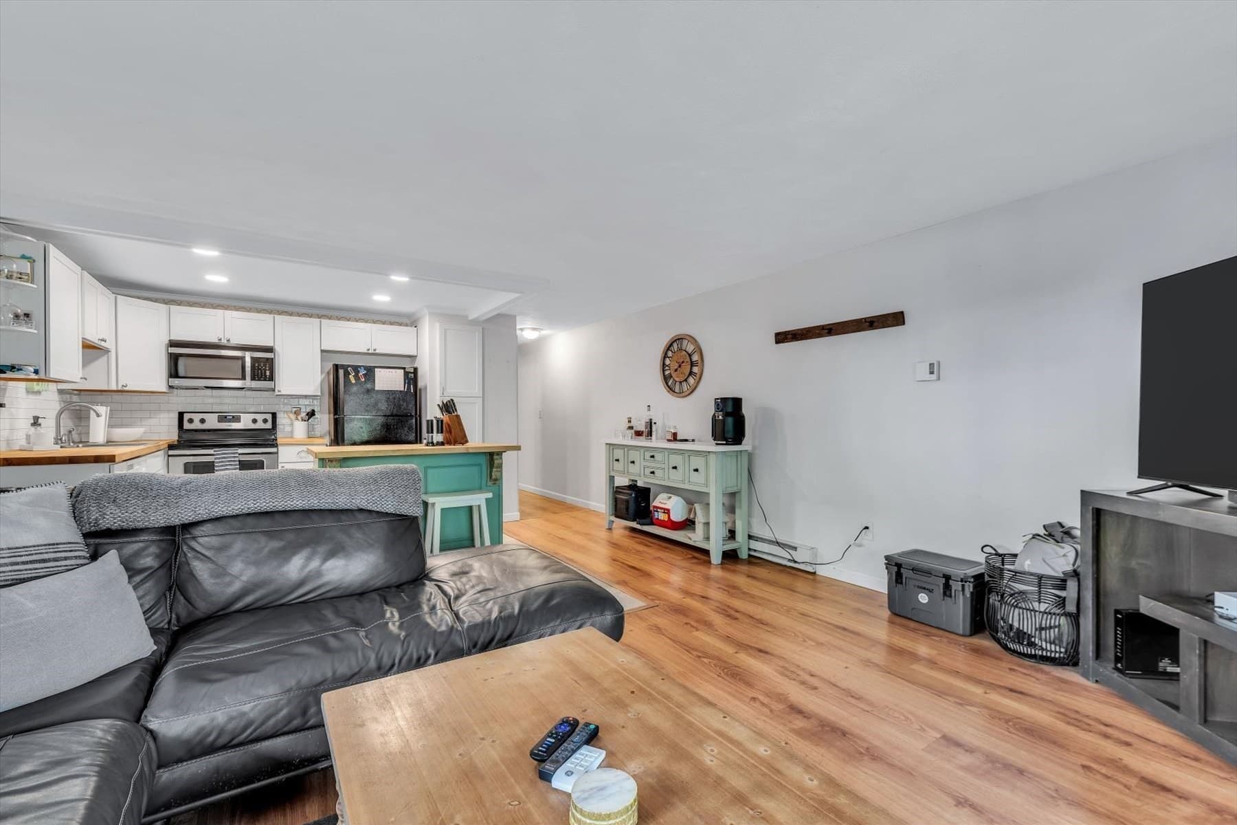 Condominium at 35 Ashumet Rd # 7A, Mashpee MA 02649, Mashpee, photo 22 of 35