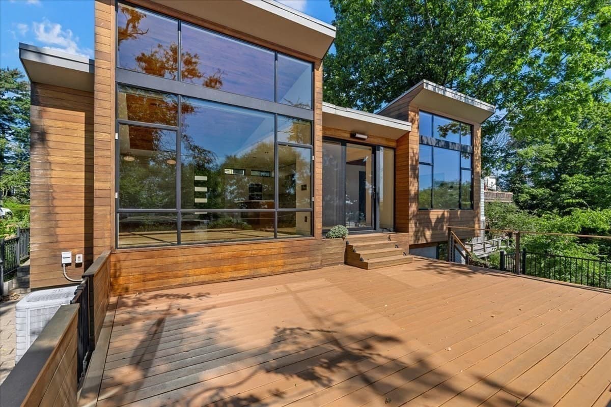 Single Family Residence at 201R Savin Hill Avenue, Boston MA 02125, Boston, photo 30 of 40