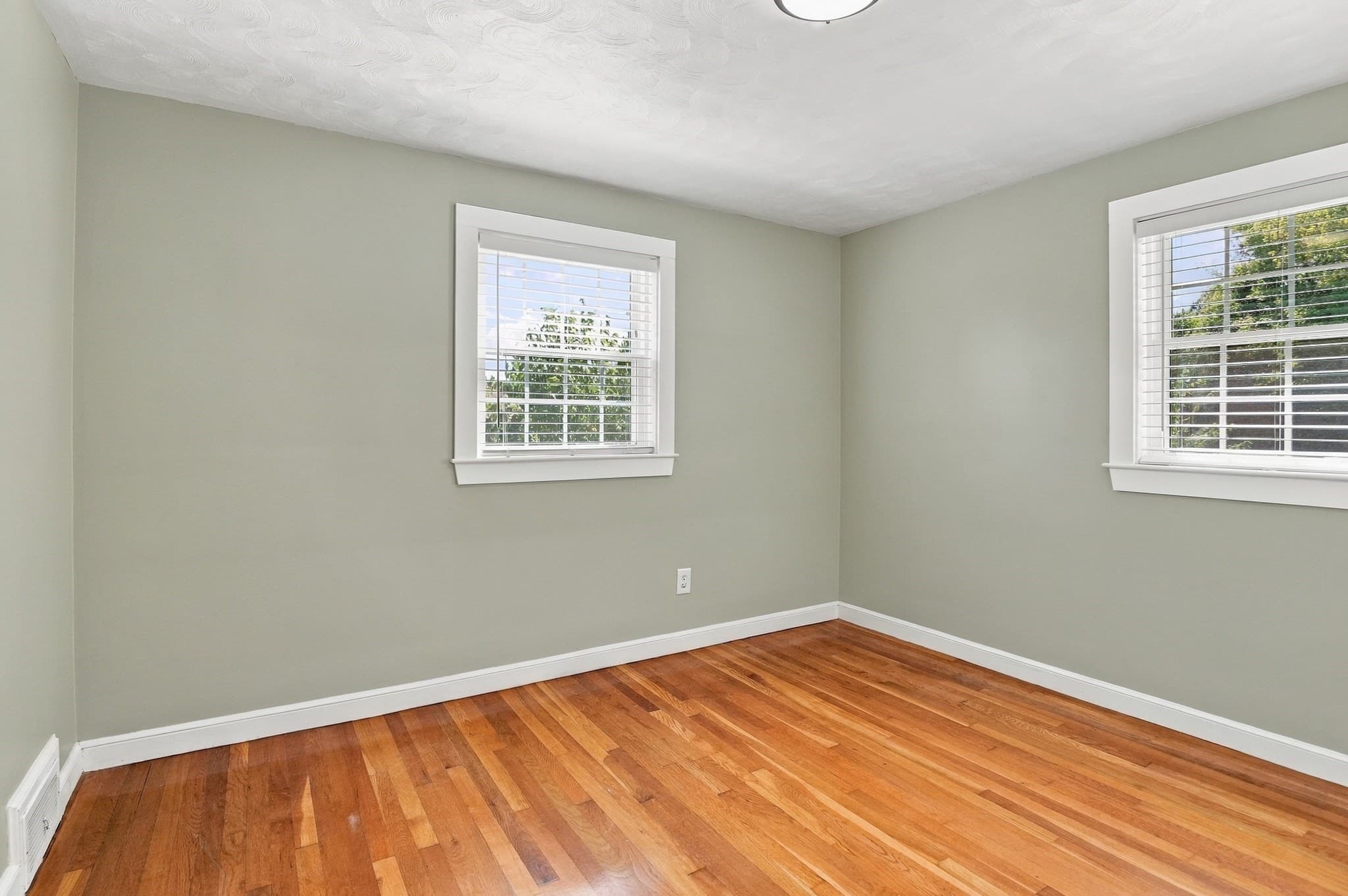 Single Family Residence at 6 Danielian Drive, West Boylston MA 01583, West Boylston, photo 12 of 26