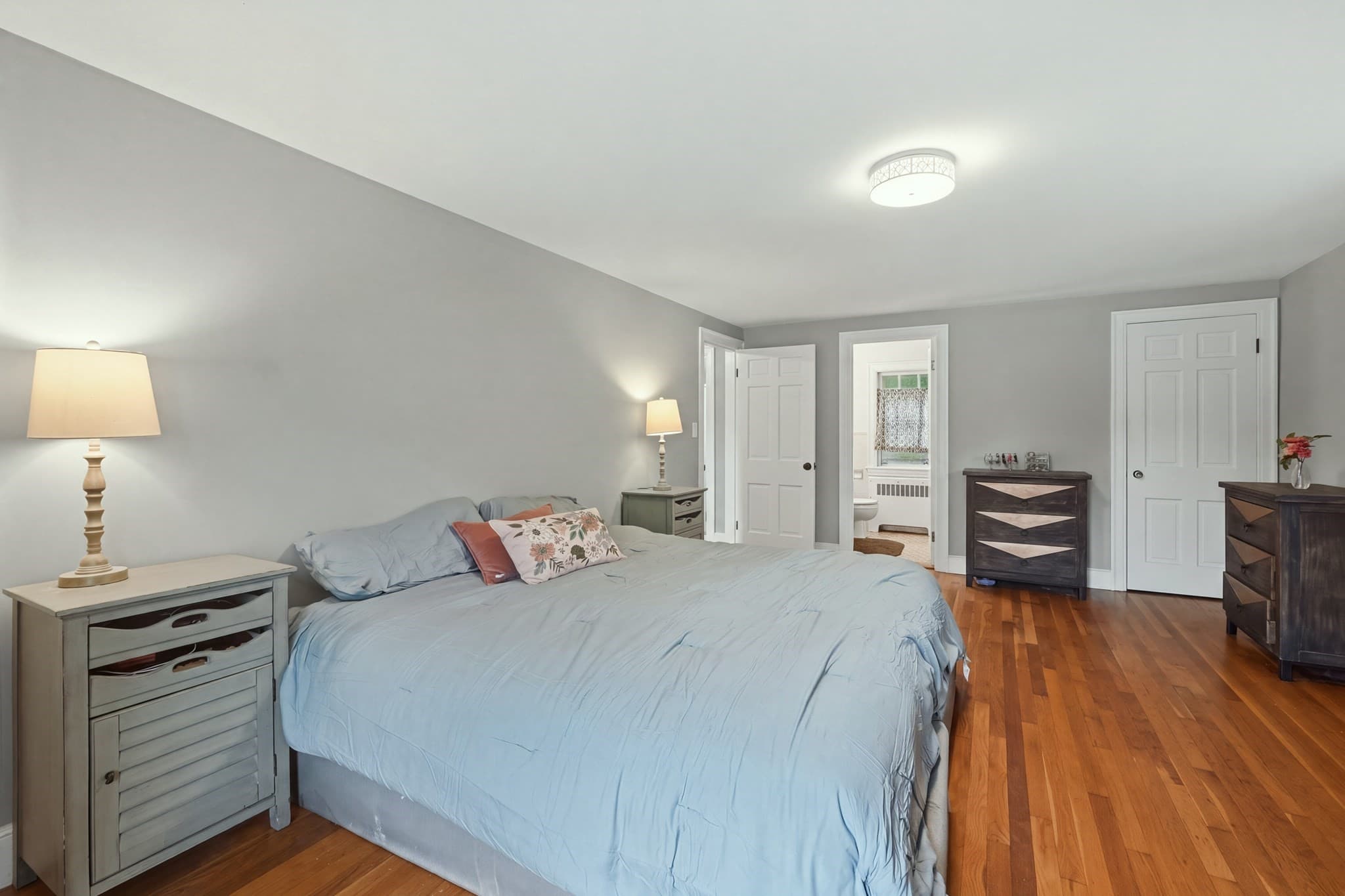 Single Family Residence at 1 Algonquin Rd, Worcester MA 01609, Worcester, photo 23 of 41
