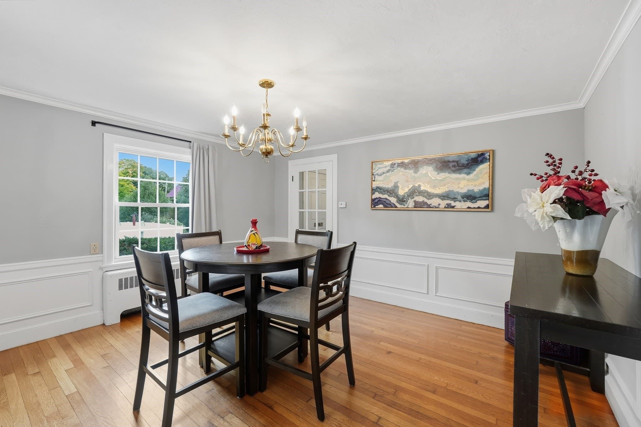 Single Family Residence at 1 Algonquin Rd, Worcester MA 01609, Worcester, photo 6 of 41