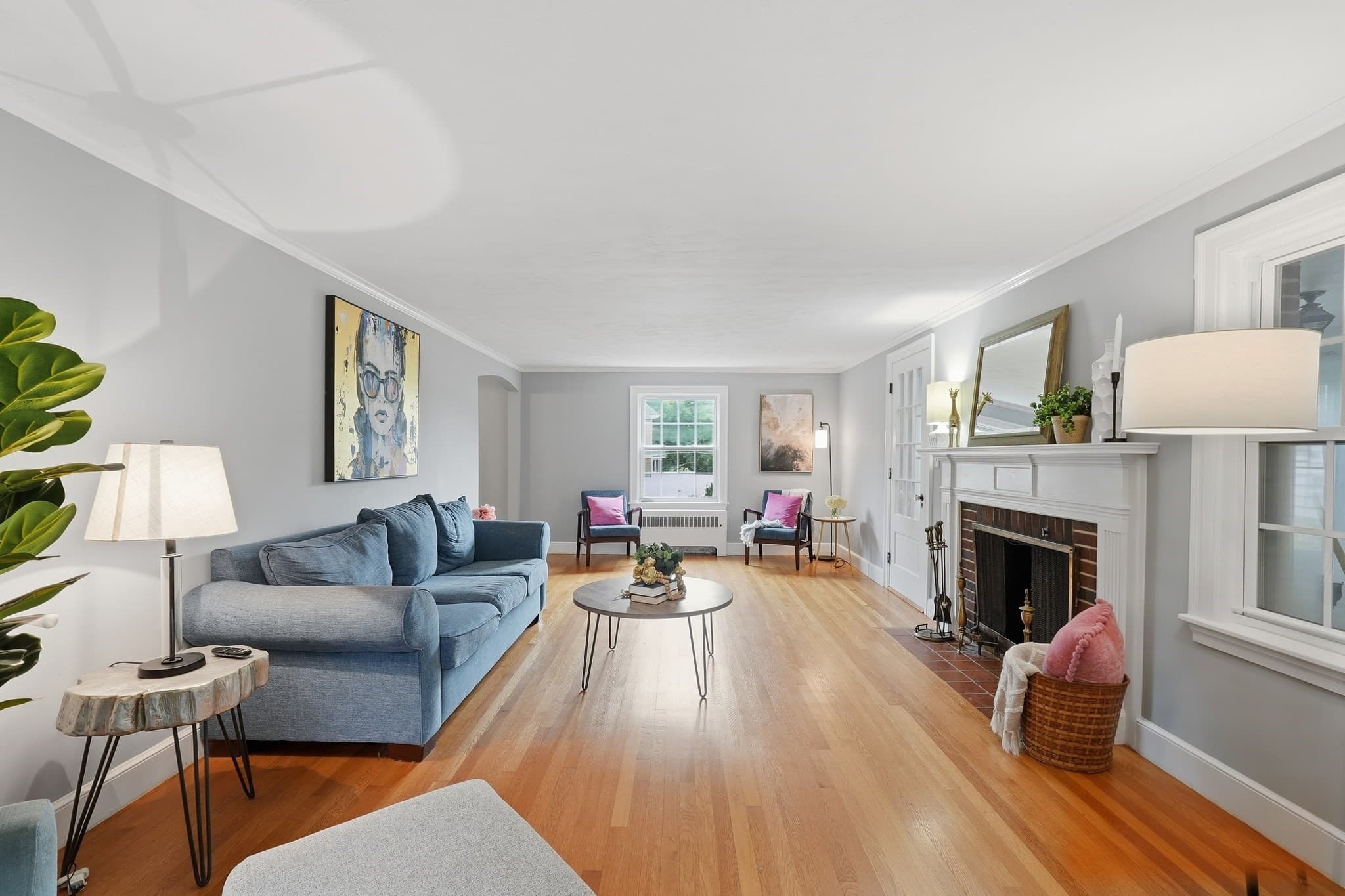 Single Family Residence at 1 Algonquin Rd, Worcester MA 01609, Worcester, photo 10 of 41