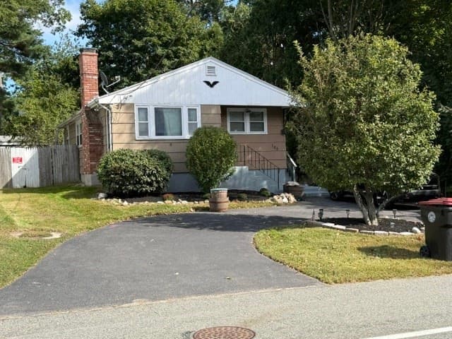 186 Pearl St, Brockton MA 02301