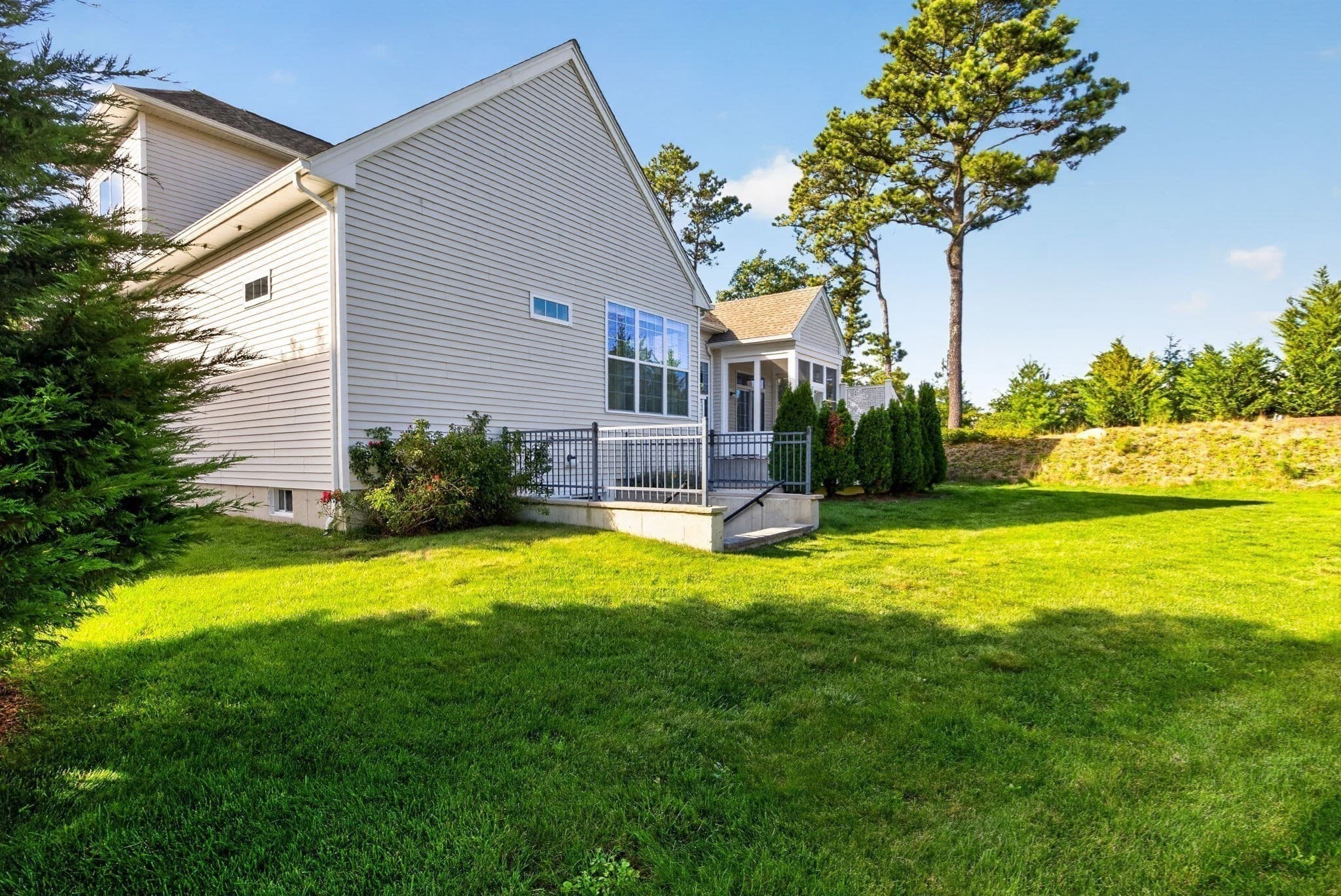 Single Family Residence at 14 Snapping Bow, Plymouth MA 02360, Plymouth, photo 34 of 38