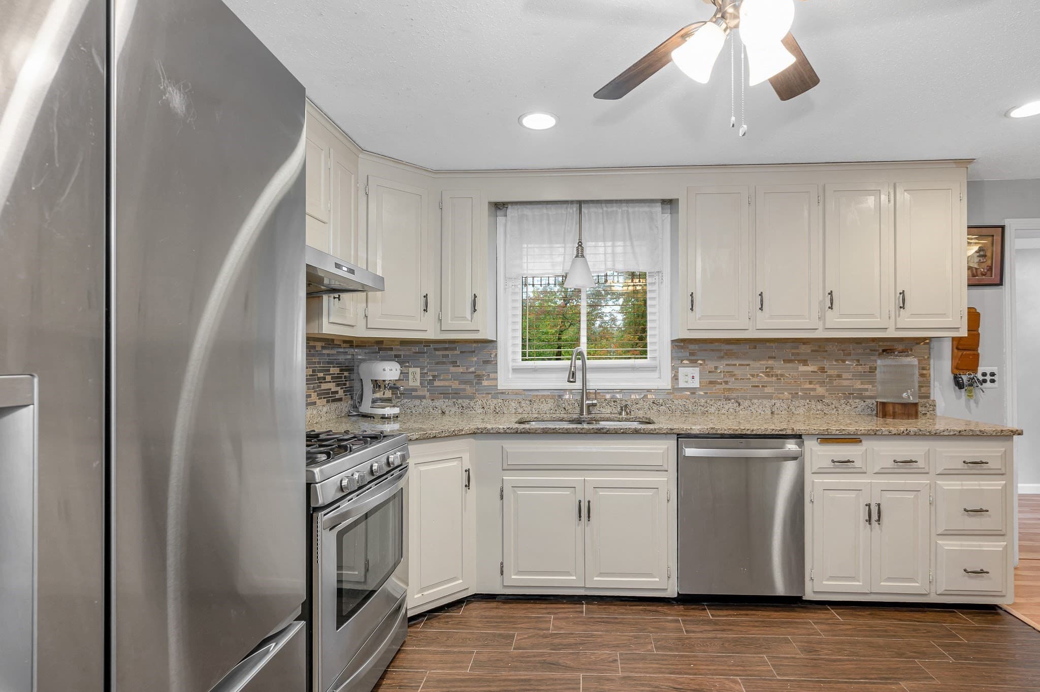 Single Family Residence at 100 Village Dr, Dracut MA 01826, Dracut, photo 12 of 42