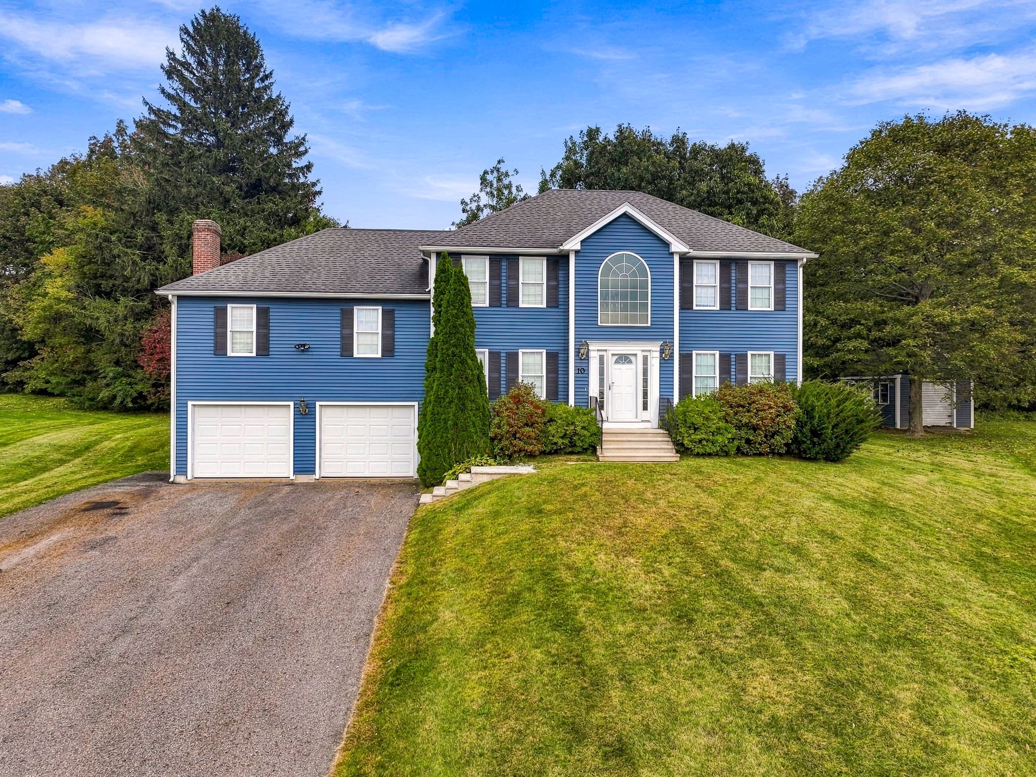 10 Jonathan Cir, Rutland MA 01543