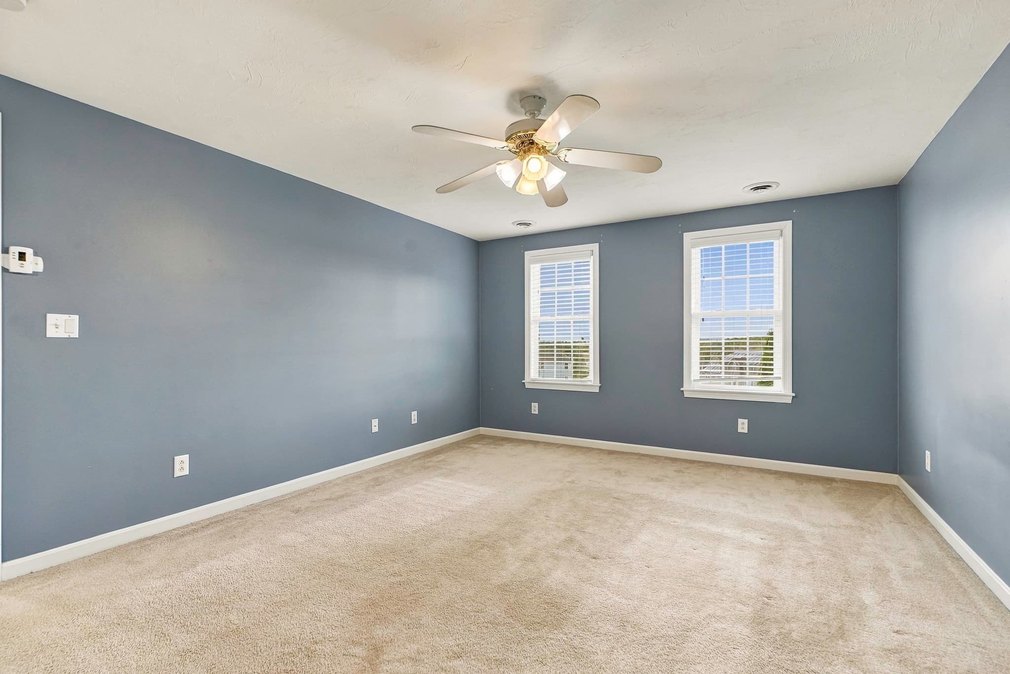 Single Family Residence at 10 Jonathan Cir, Rutland MA 01543, Rutland, photo 34 of 42