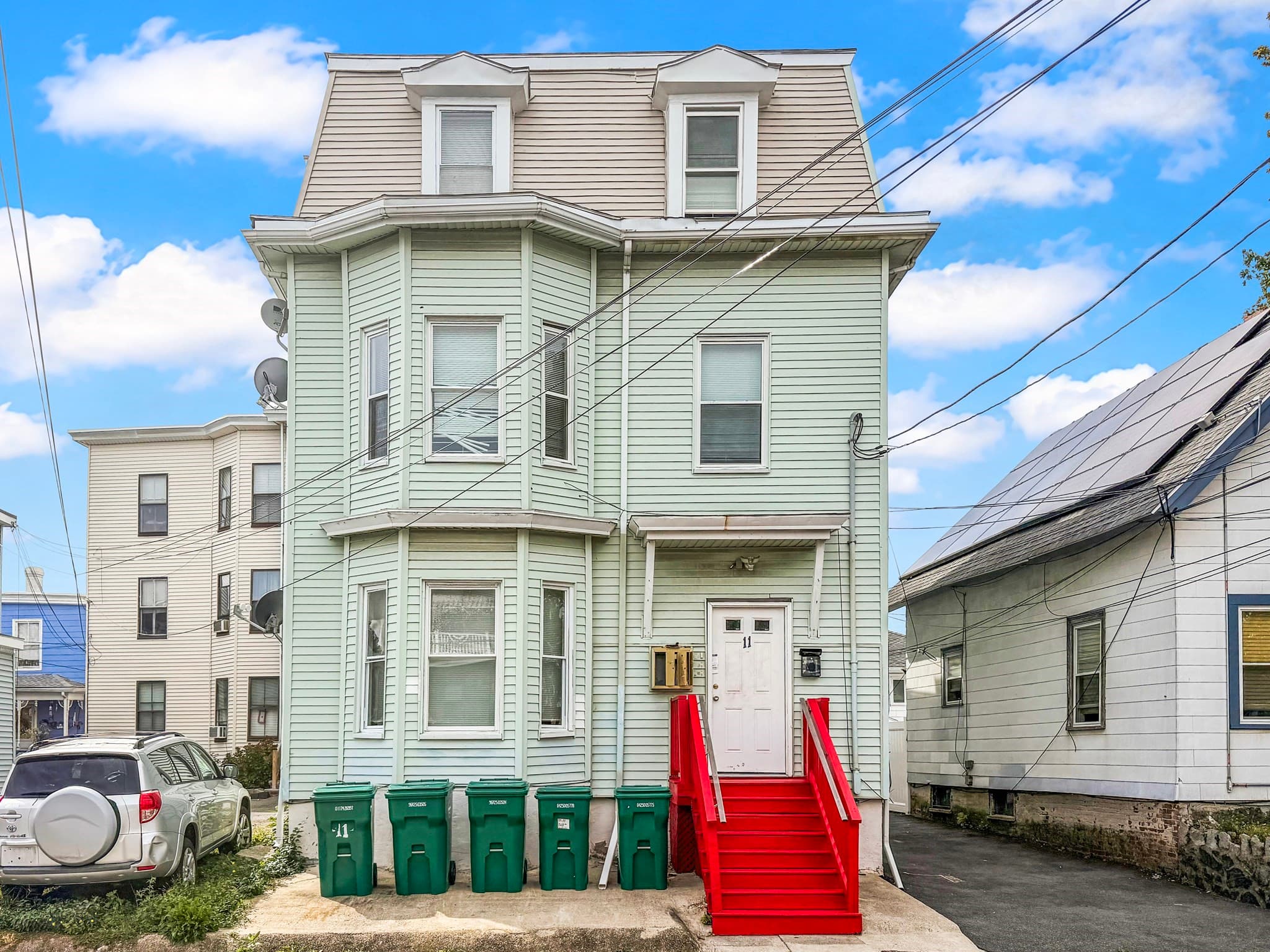 3 Family at 11 Sachem St, Lynn MA 01902, Lynn, photo 6 of 18