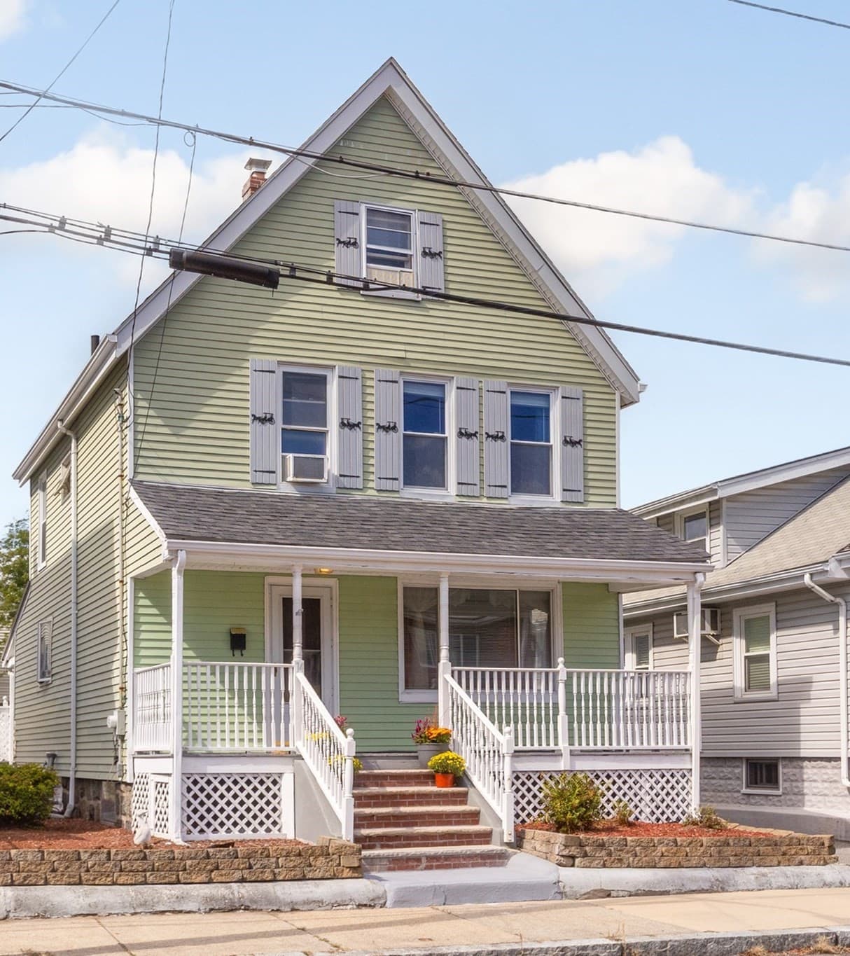 14 Poole St, Medford MA 02155