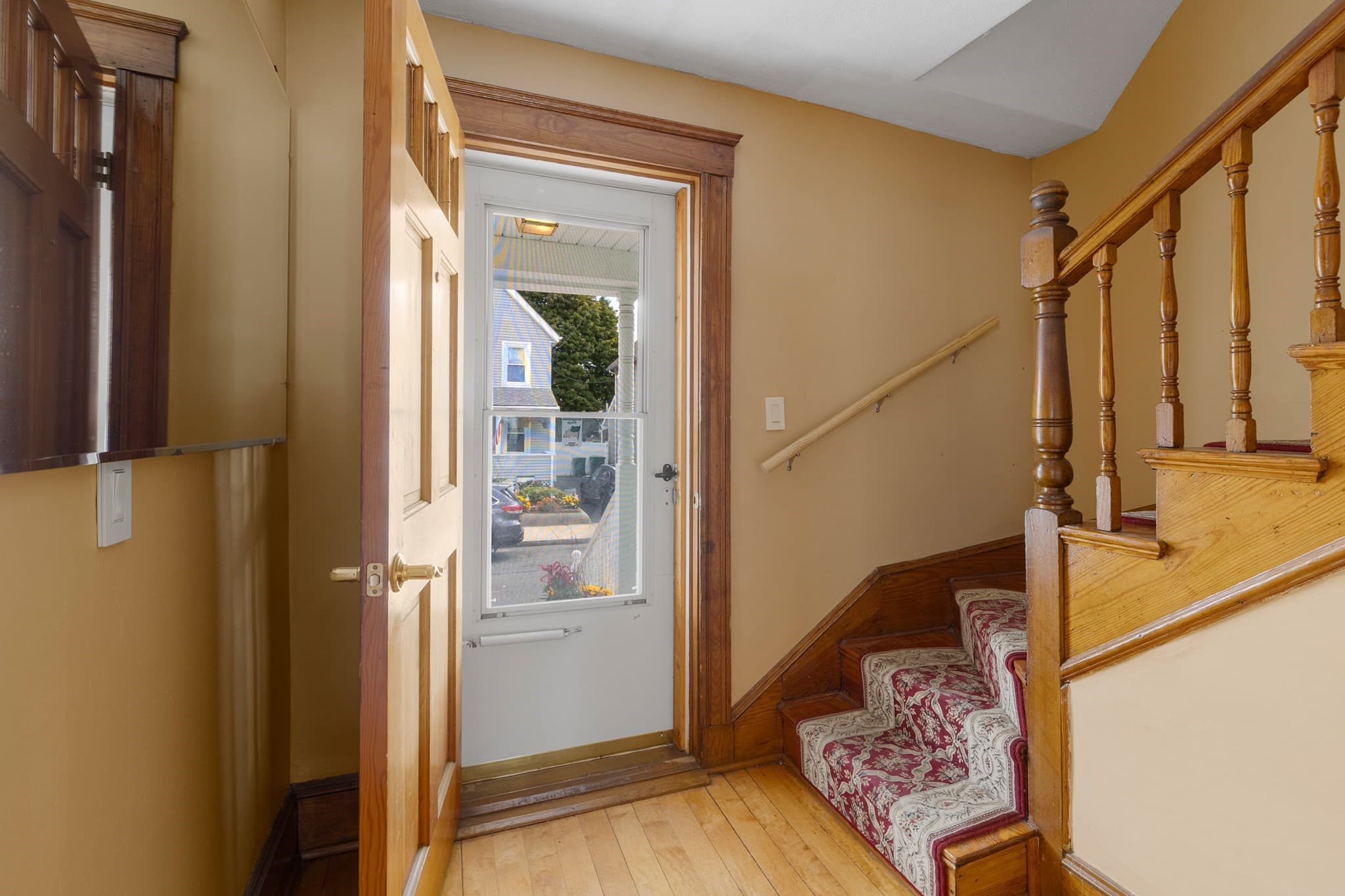 Single Family Residence at 14 Poole St, Medford MA 02155, Medford, photo 5 of 28