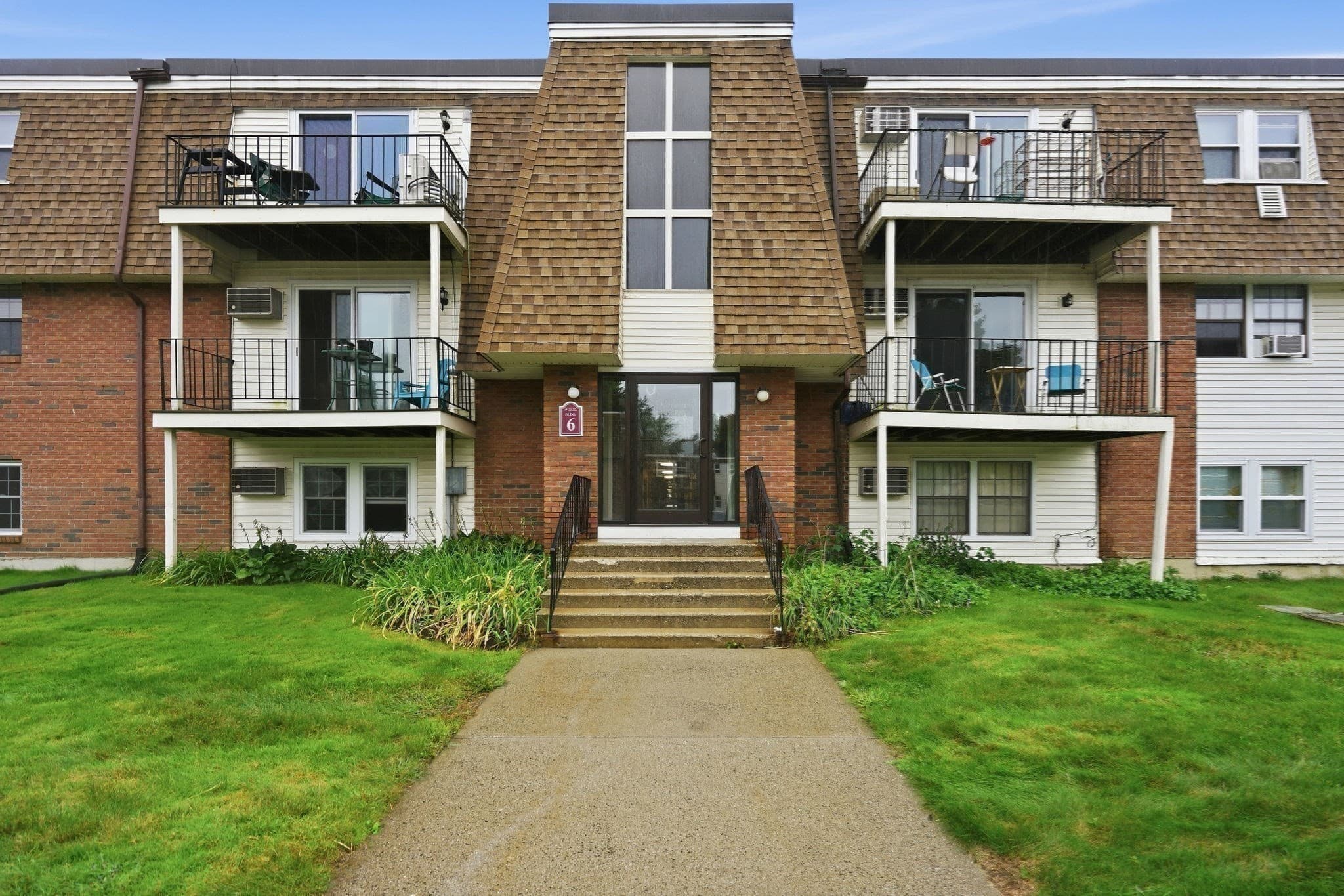 Condominium at 80 Damon Rd # 6308, Northampton MA 01060, Northampton, photo 42 of 42