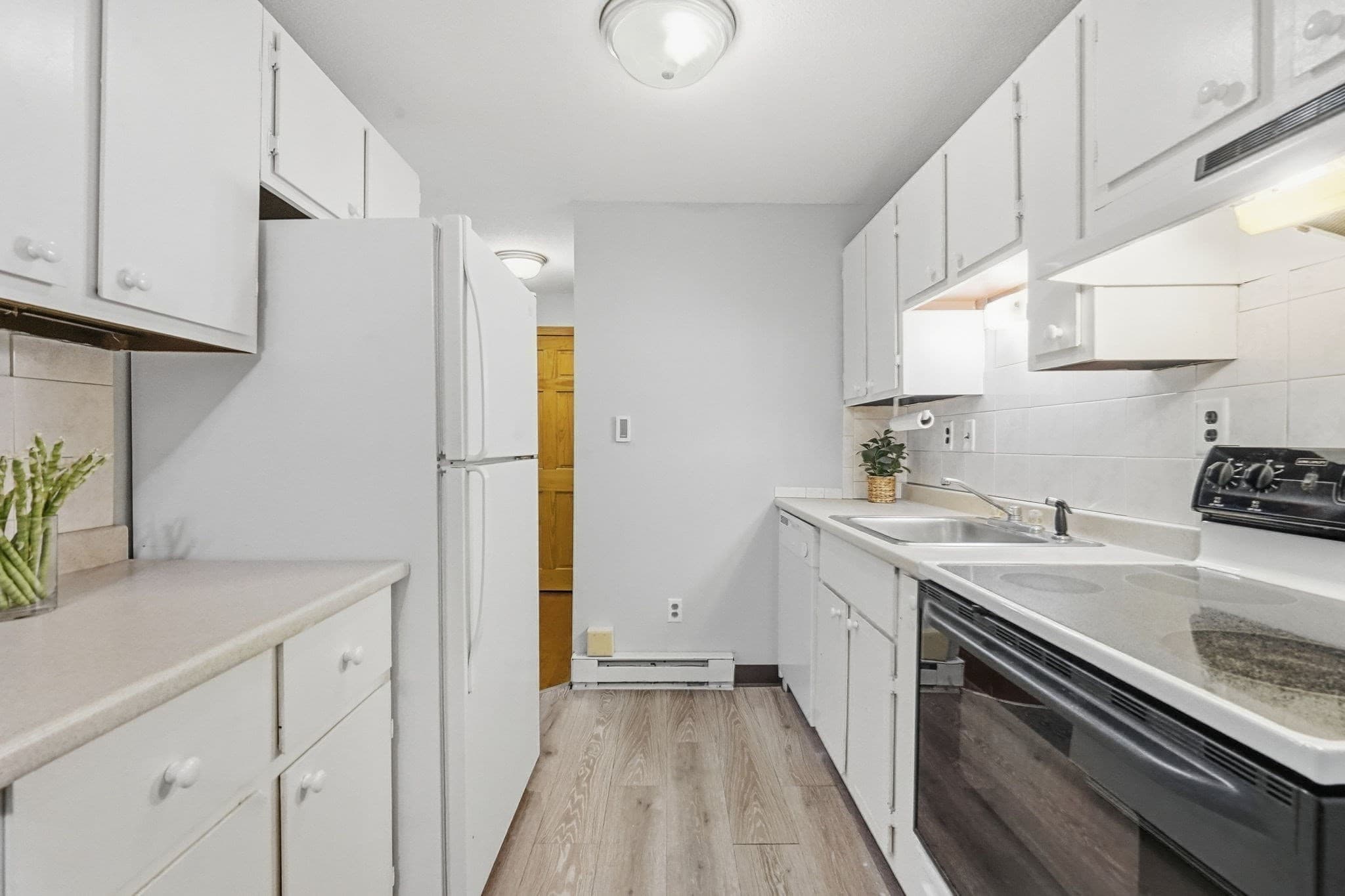 Condominium at 80 Damon Rd # 6308, Northampton MA 01060, Northampton, photo 16 of 42