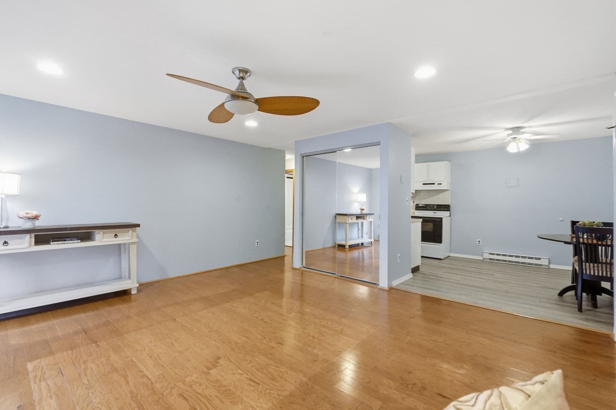 Condominium at 80 Damon Rd # 6308, Northampton MA 01060, Northampton, photo 7 of 42