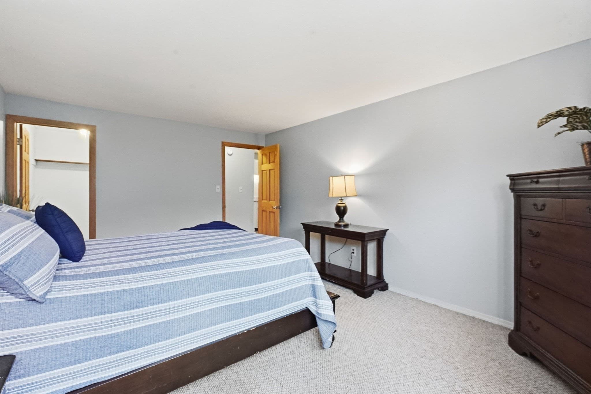 Condominium at 80 Damon Rd # 6308, Northampton MA 01060, Northampton, photo 20 of 42