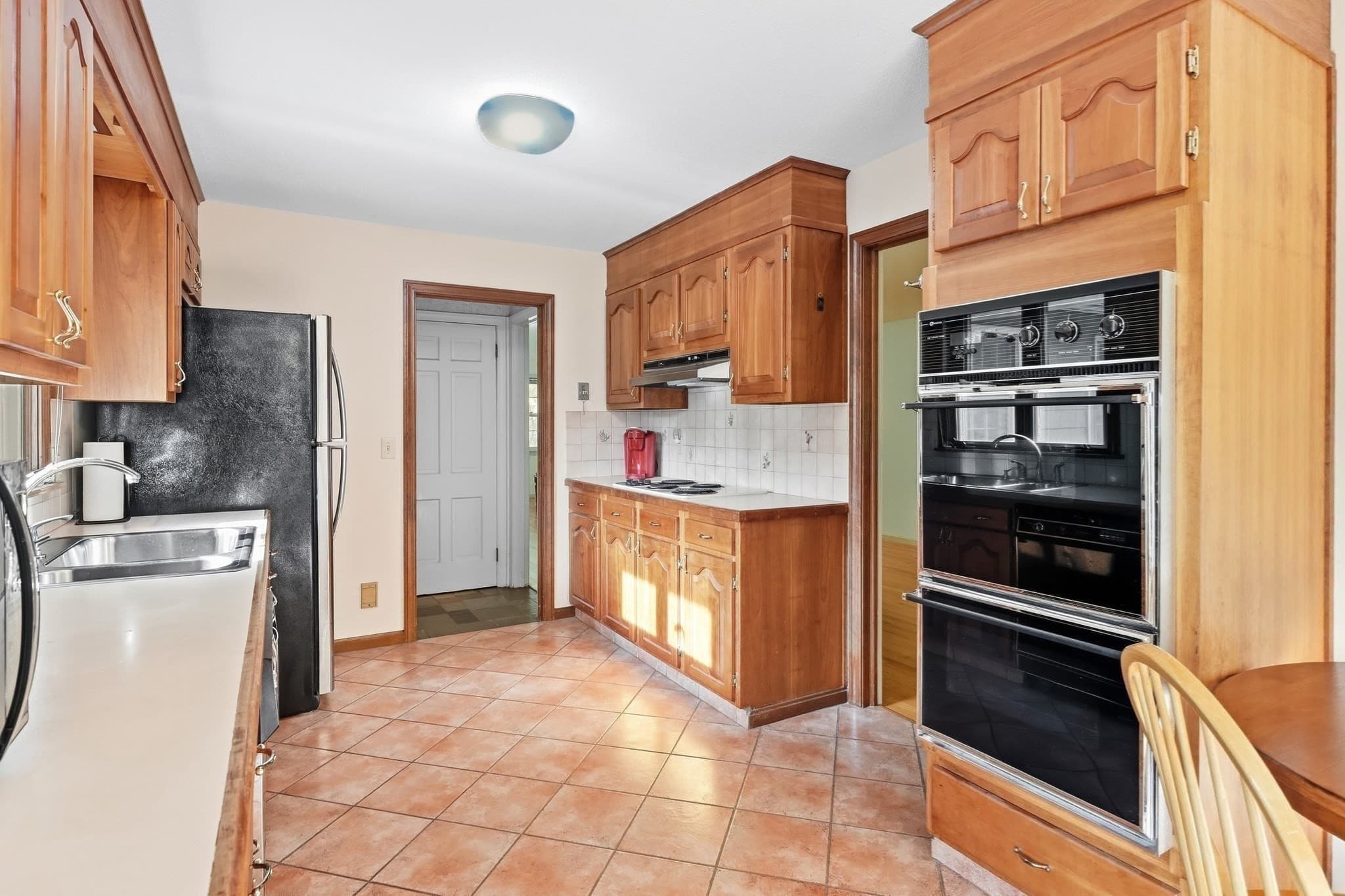 Single Family Residence at 185 Redfern Dr, Longmeadow MA 01106, Longmeadow, photo 15 of 35