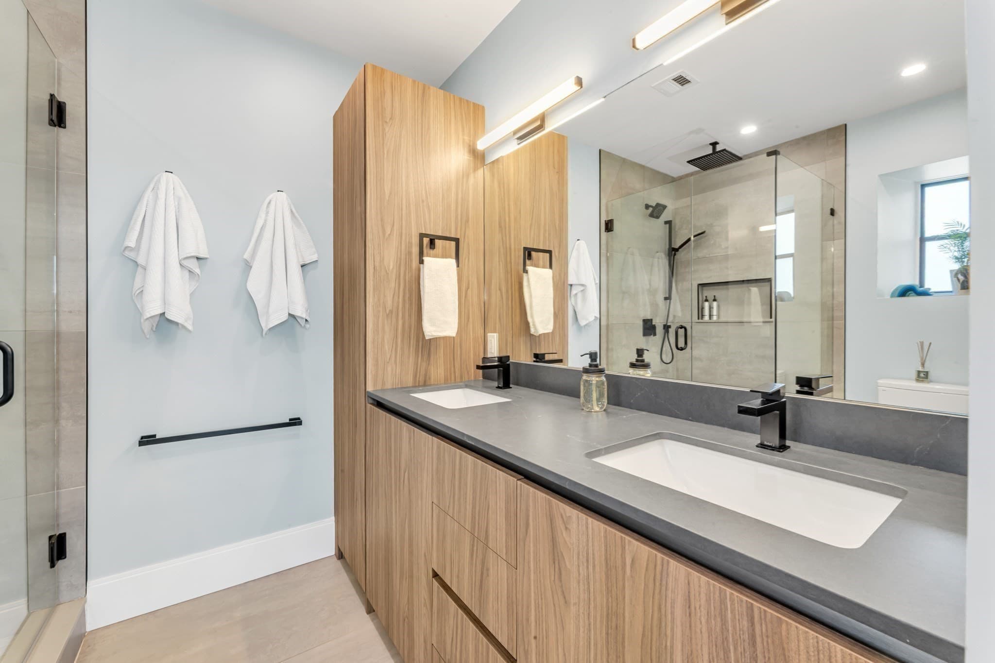 Condominium at 322 Bunker Hill St # 3, Boston MA 02129, Boston, photo 22 of 41