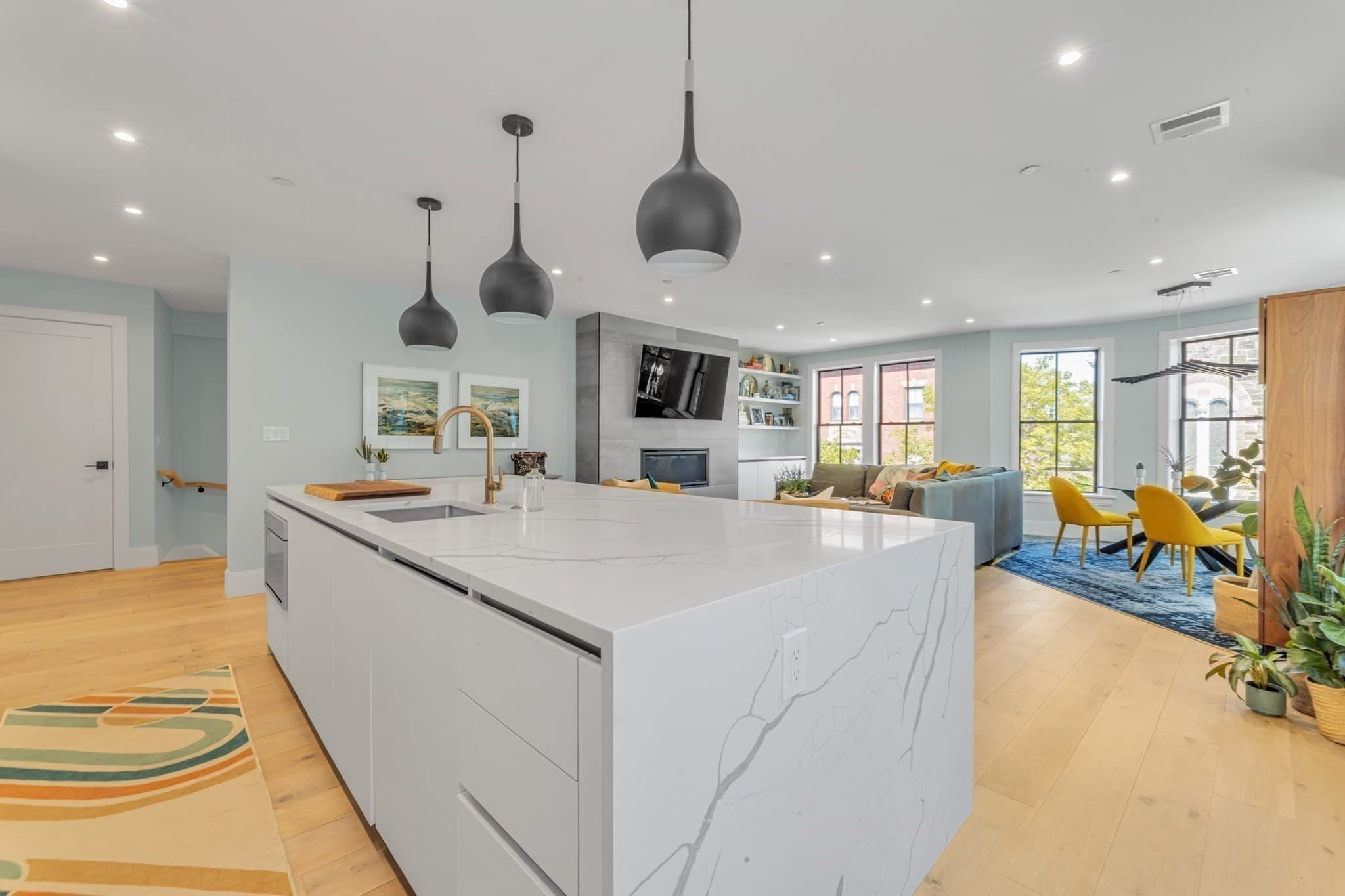 Condominium at 322 Bunker Hill St # 3, Boston MA 02129, Boston, photo 4 of 41