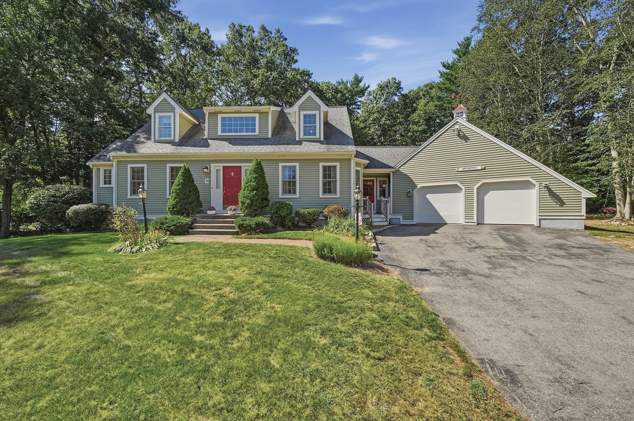 70 Birchbark Dr, Hanson MA 02341