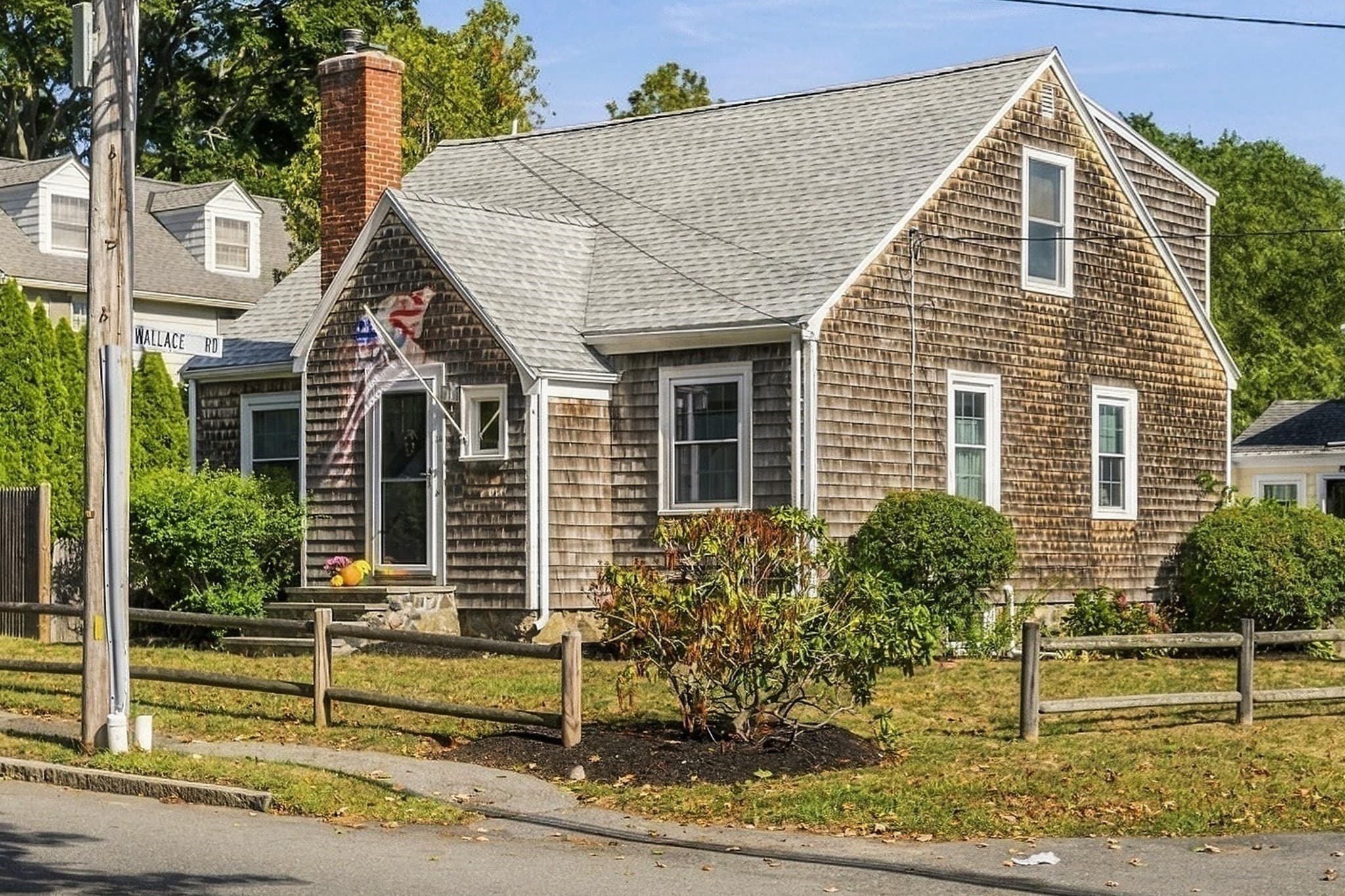 Single Family Residence at 30 Ocean Ave, Marblehead MA 01945, Marblehead, photo 4 of 30