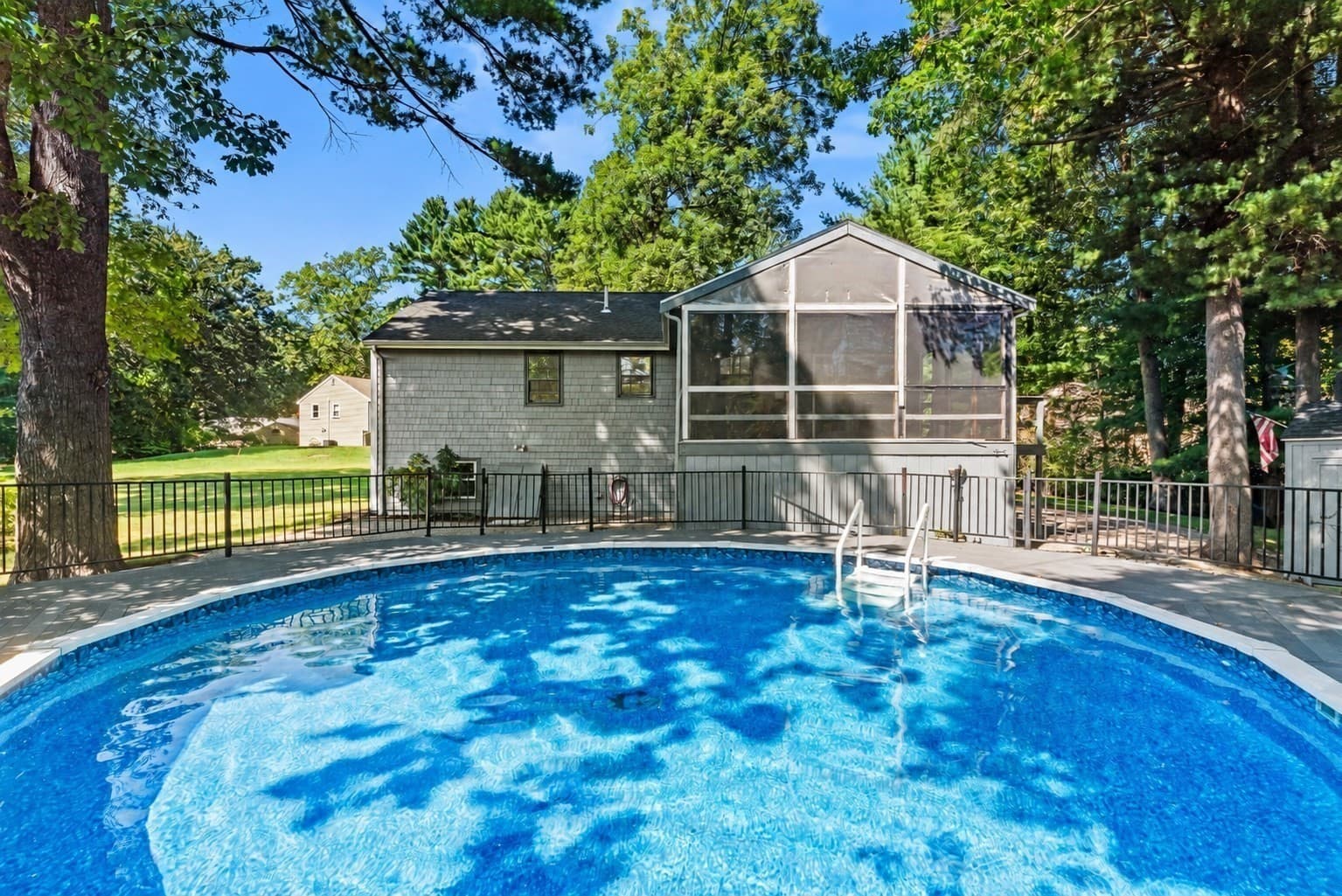 Single Family Residence at 10 Jason Cir, North Attleboro MA 02760, North Attleboro, photo 19 of 21