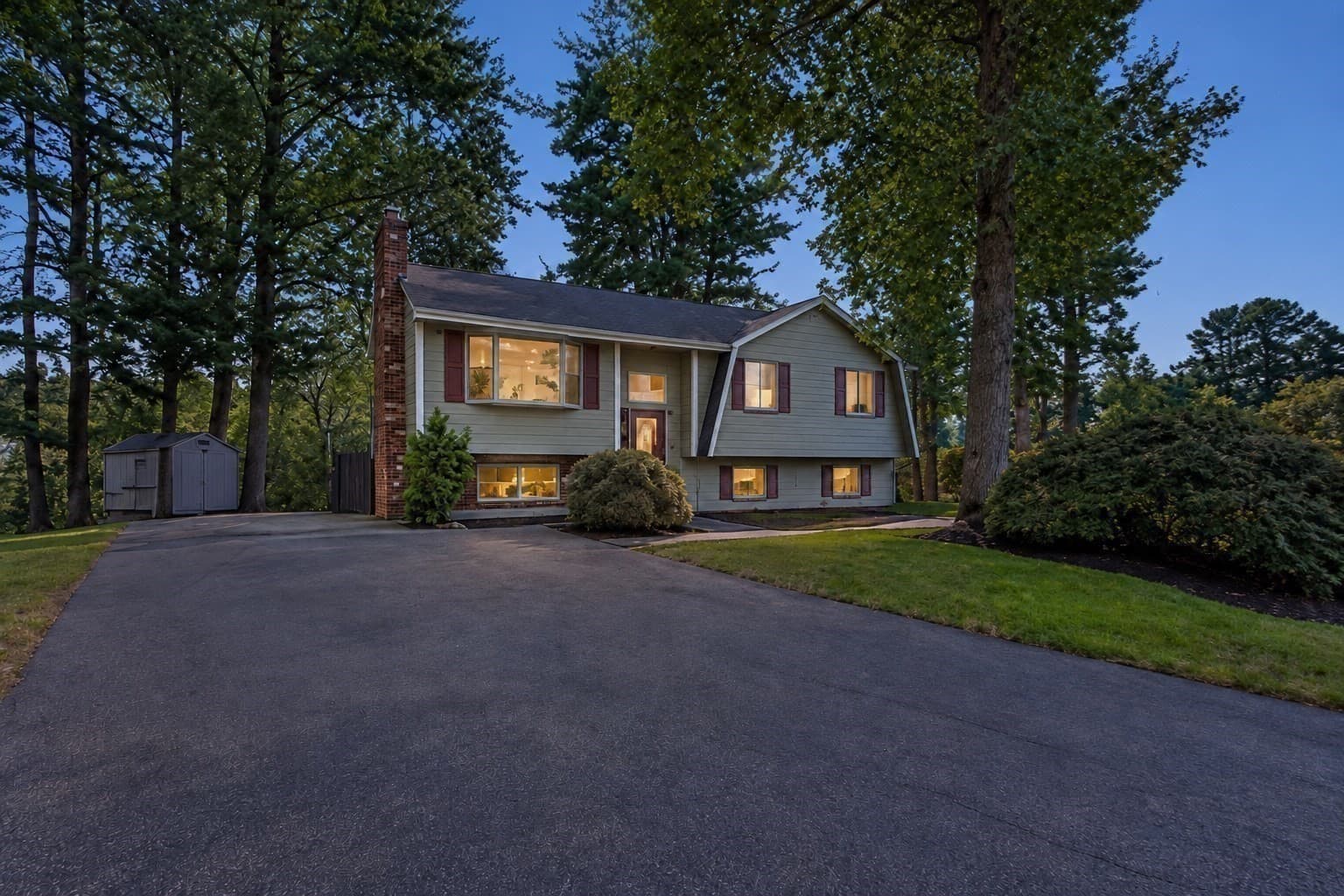Single Family Residence at 10 Jason Cir, North Attleboro MA 02760, North Attleboro, photo 21 of 21