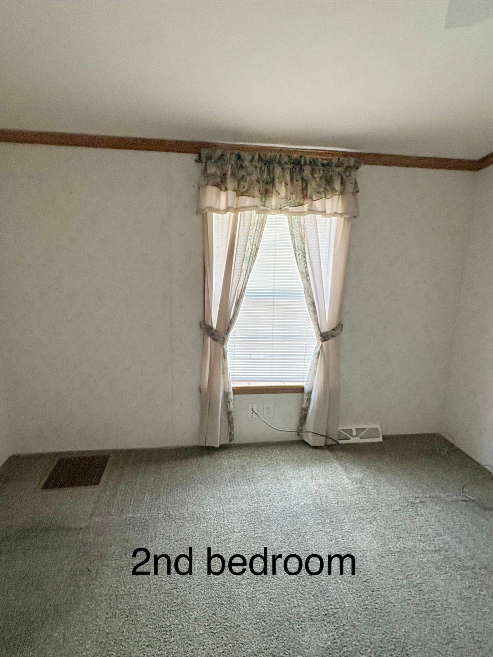 Mobile Home at 11 Medallion Road, Holbrook MA 02343, Holbrook, photo 8 of 11