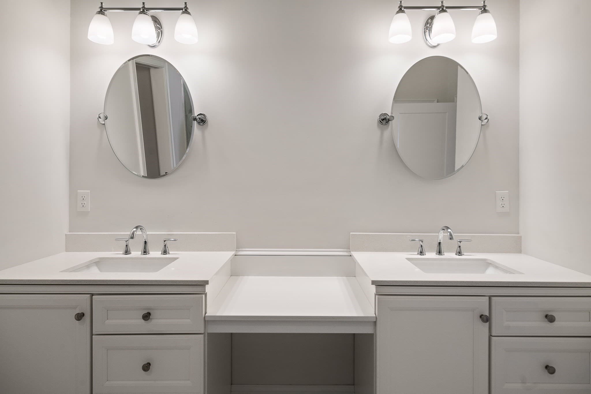 Condominium at 10 Congress St # 301, Amesbury MA 01913, Amesbury, photo 12 of 19