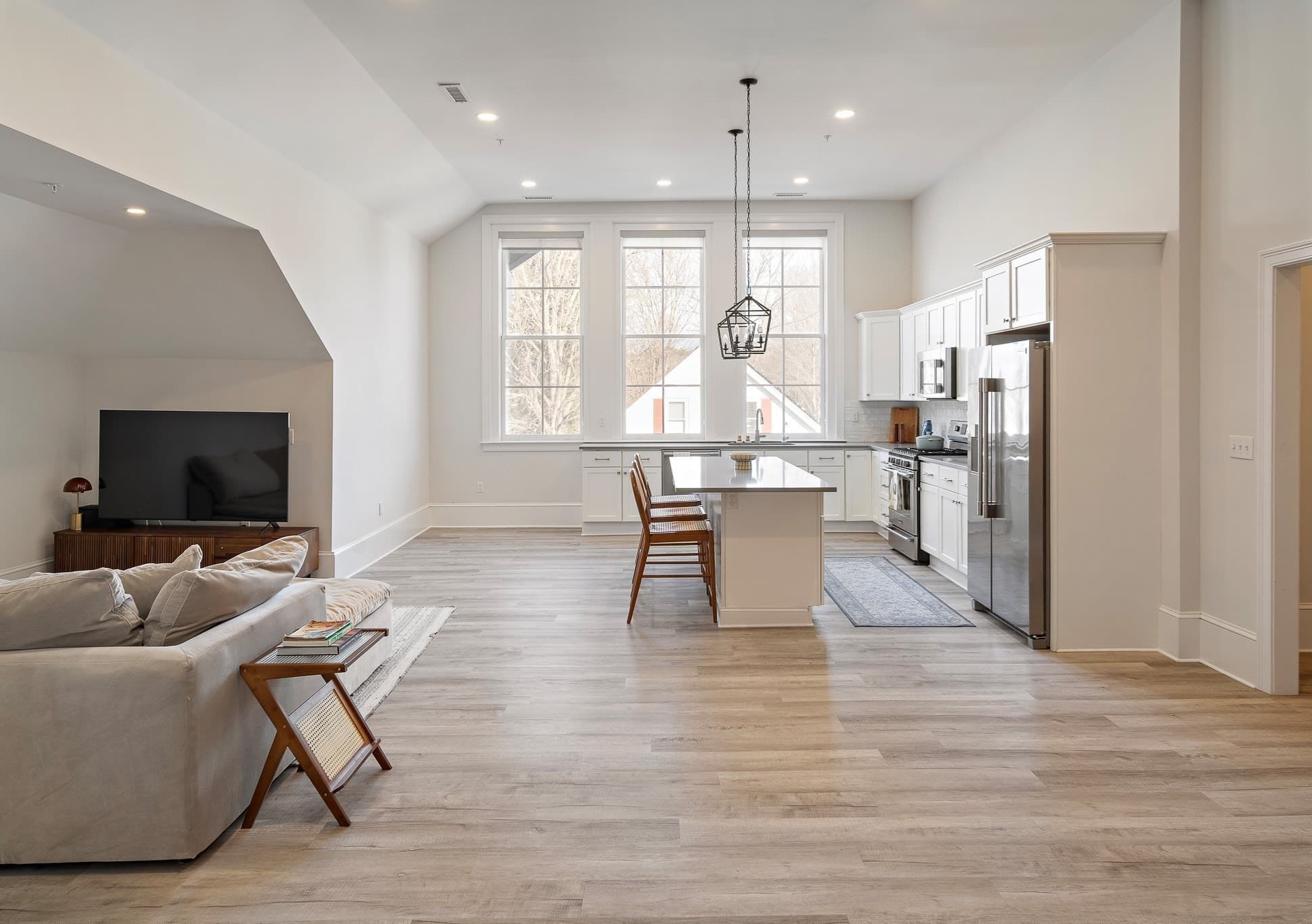 Condominium at 10 Congress St # 301, Amesbury MA 01913, Amesbury, photo 7 of 19