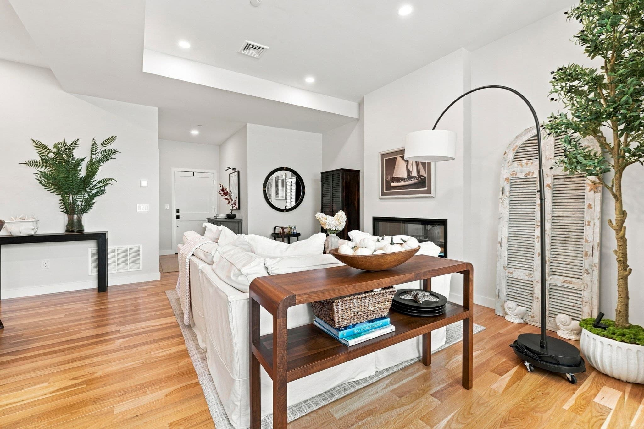 Condominium at 531 Main St # 2002, Reading MA 01867, Reading, photo 6 of 26