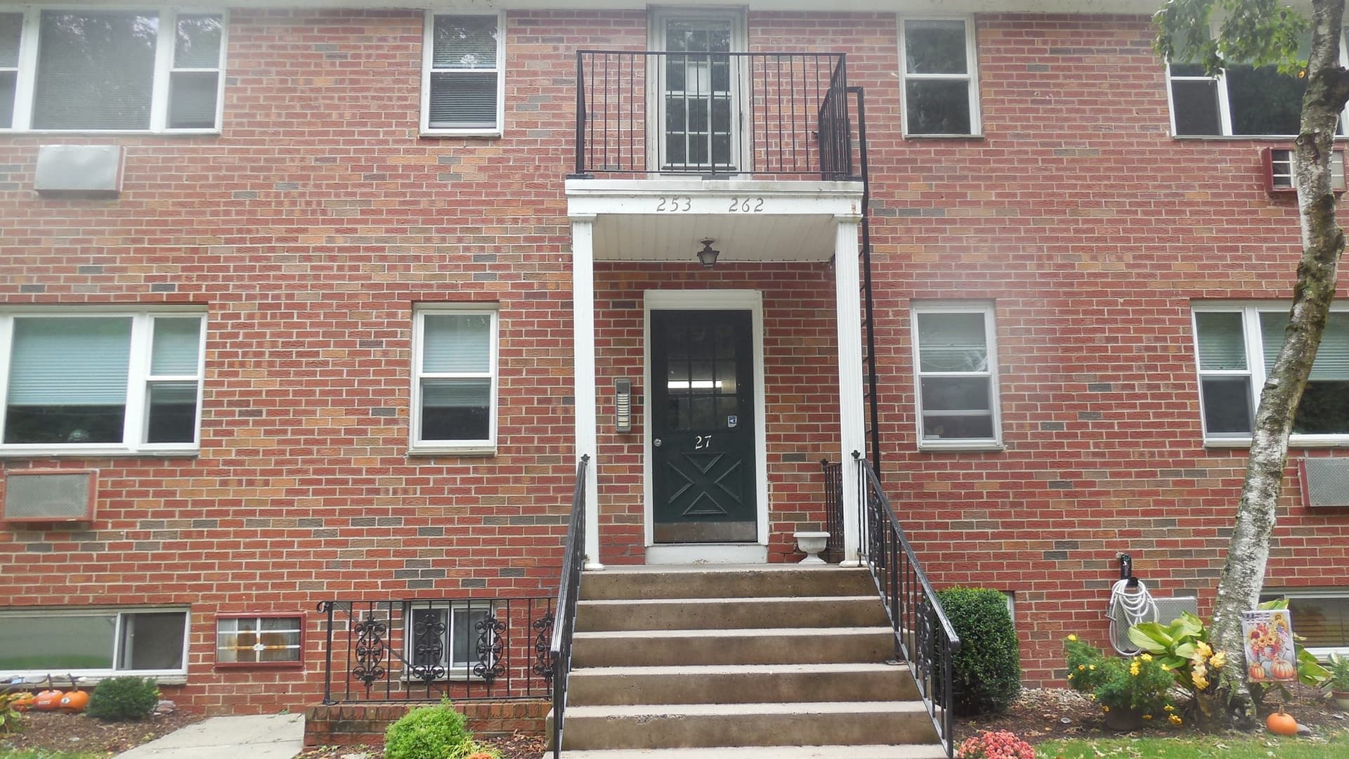 Condominium at 261 Regency Park Dr # 261, Agawam MA 01001, photo 2 of 13