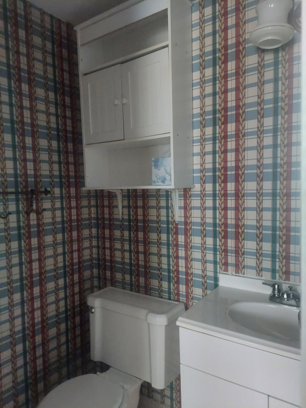 Condominium at 261 Regency Park Dr # 261, Agawam MA 01001, Agawam, photo 10 of 13