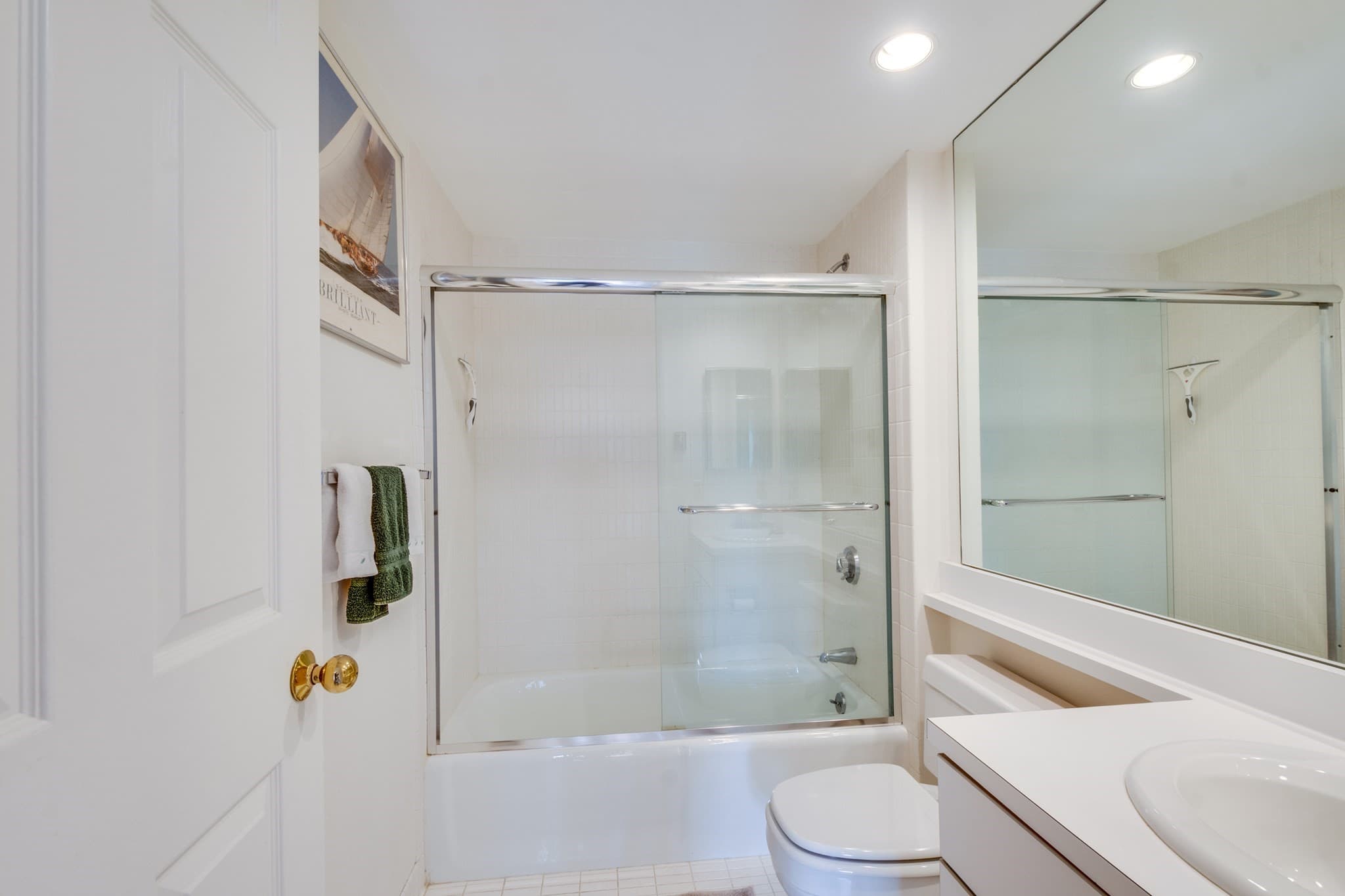 Condominium at 183 Oak Street # 308, Newton MA 02464, Newton, photo 14 of 23